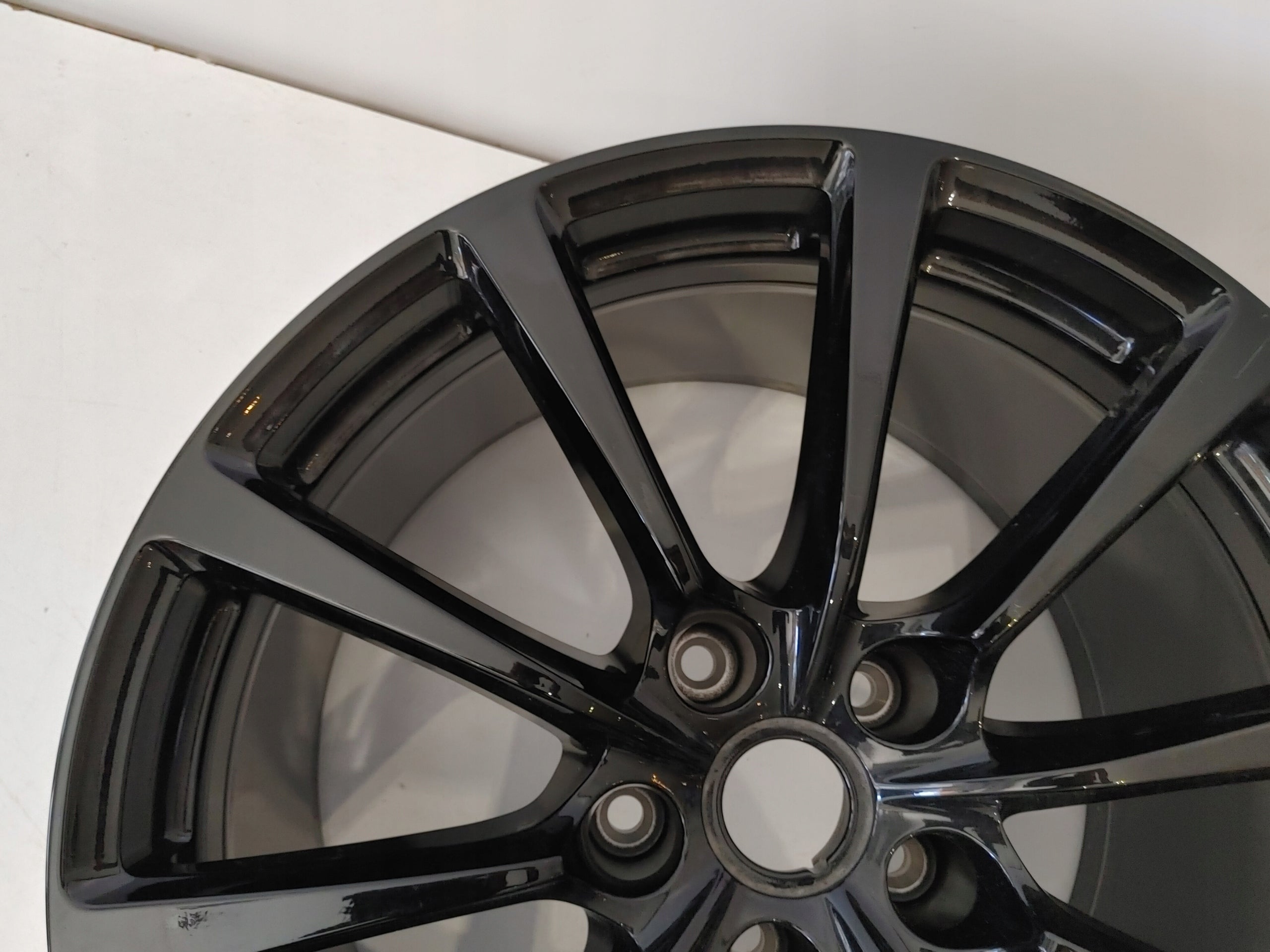 1x Alu Felge Aston Martin Vanquish Aluminum rim 20 Zoll 11.5J