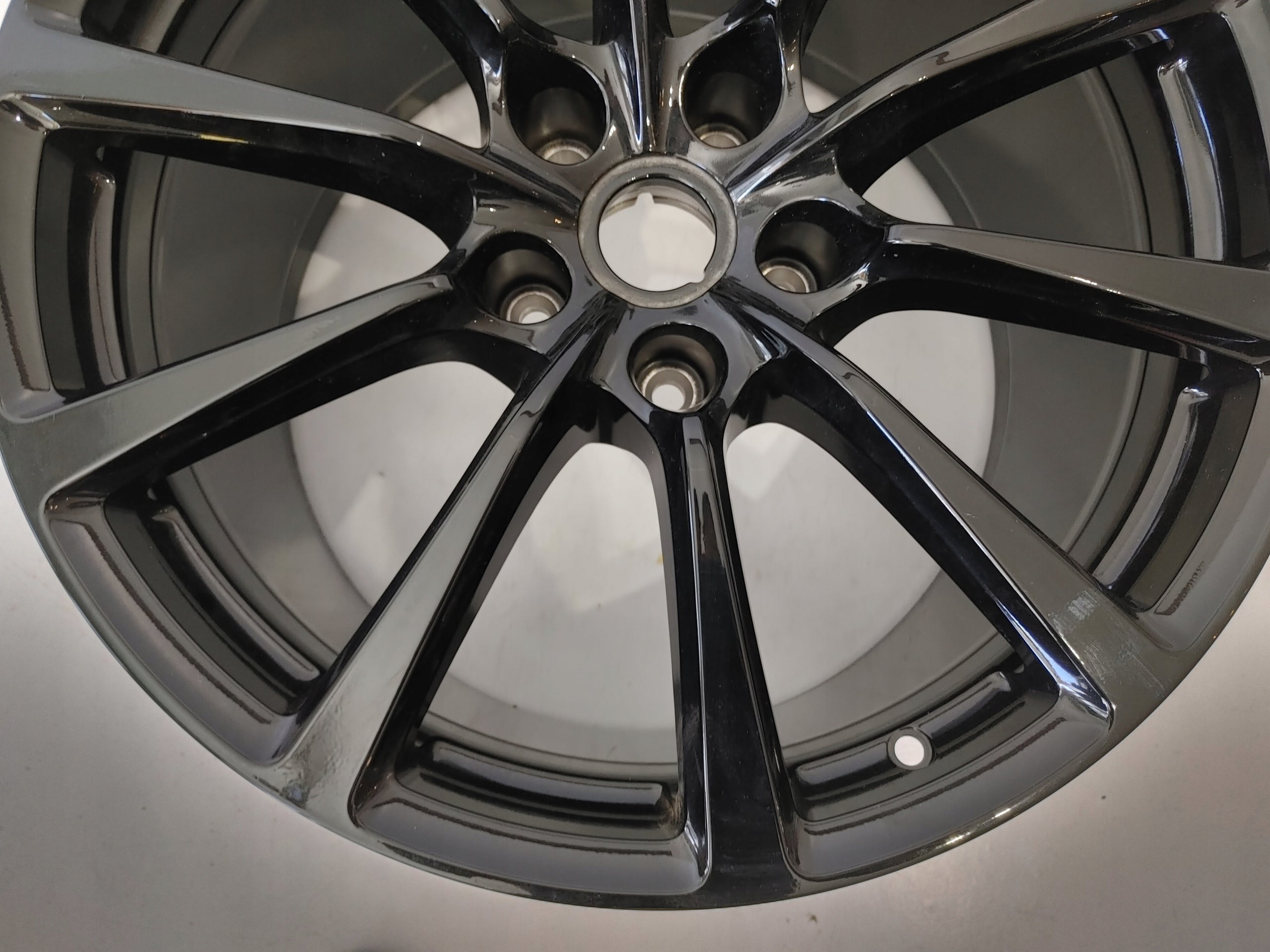 1x Alu Felge Aston Martin Vanquish Aluminum rim 20 Zoll 11.5J