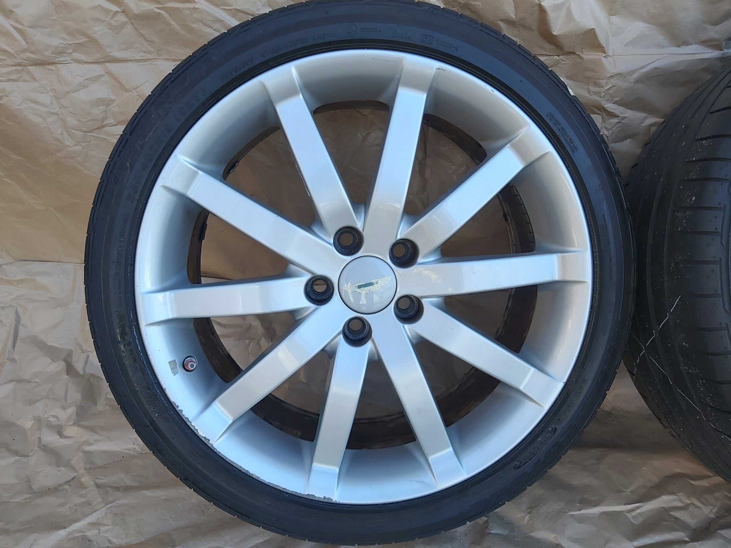 1x Alu Felge Aston Martin DB9 Aluminum rim 19 Zoll 8.5J 5x112 4G431007BB