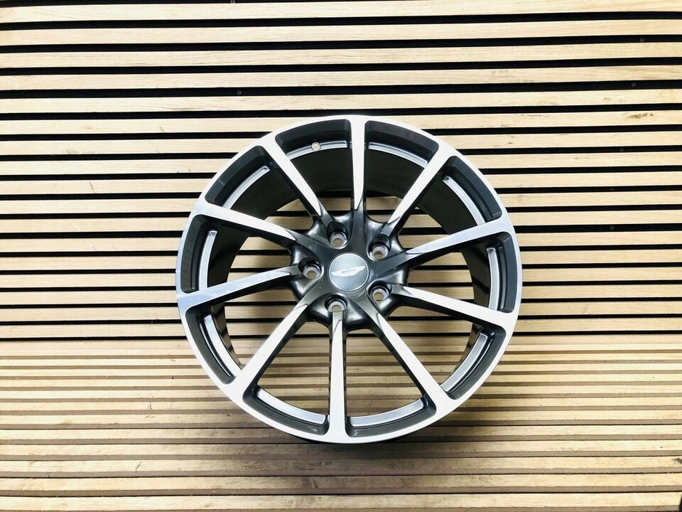 1x Alu Felge Aston Martin Vantage Aluminum rim 20 Zoll 8.5J FD431007FA