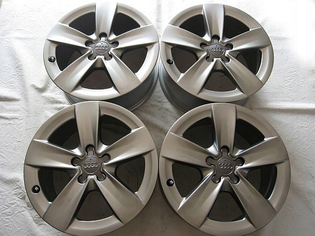 1x Alu Felge Audi A1 A3 S3 Aluminum rim 17 Zoll 7.5J 5x112 56ET 8P0601025AR