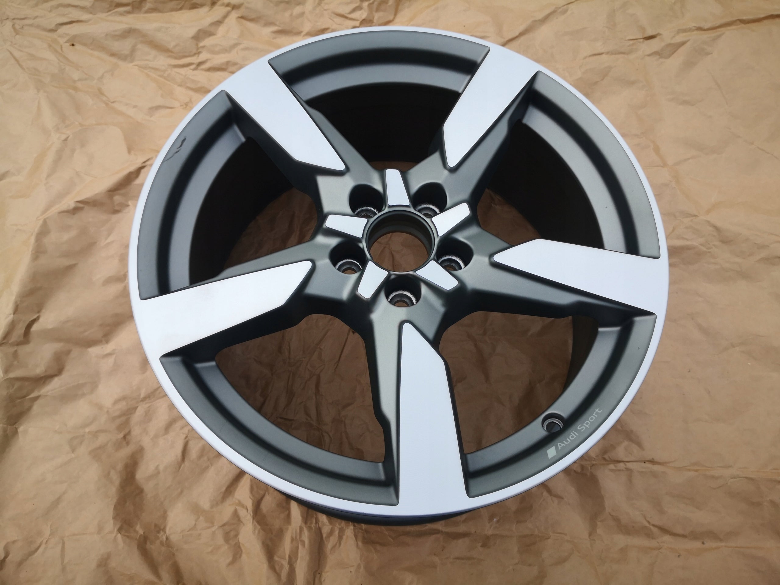  1x Alu Felge Audi A1 A6 Aluminum rim 17 Zoll 7.5J 5x100 46ET 82A601025P product image