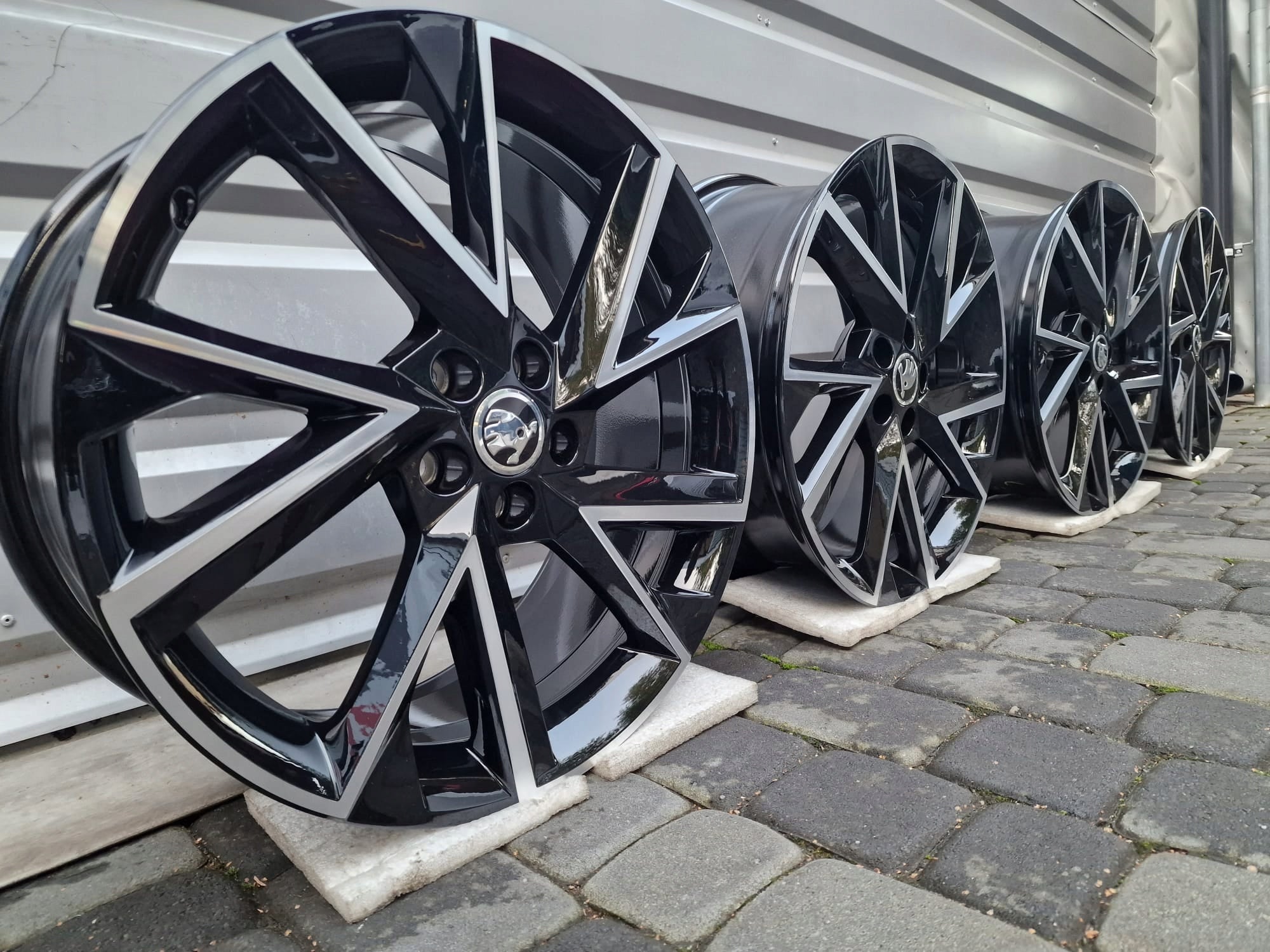 Alu Felge Audi S1 A1 Aluminum rim 18 Zoll 7.5J 5x100 46ET