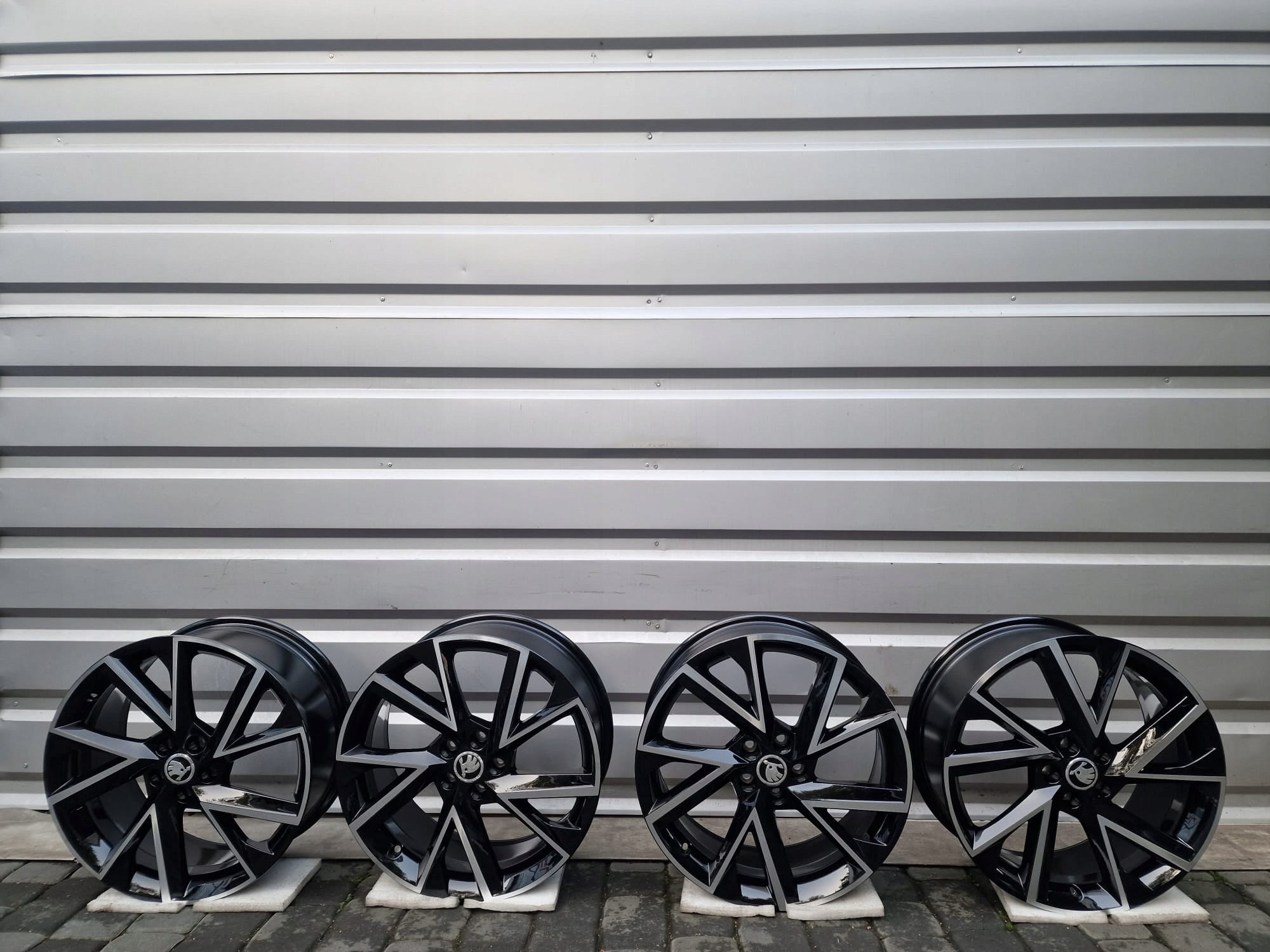 Alu Felge Audi S1 A1 Aluminum rim 18 Zoll 7.5J 5x100 46ET