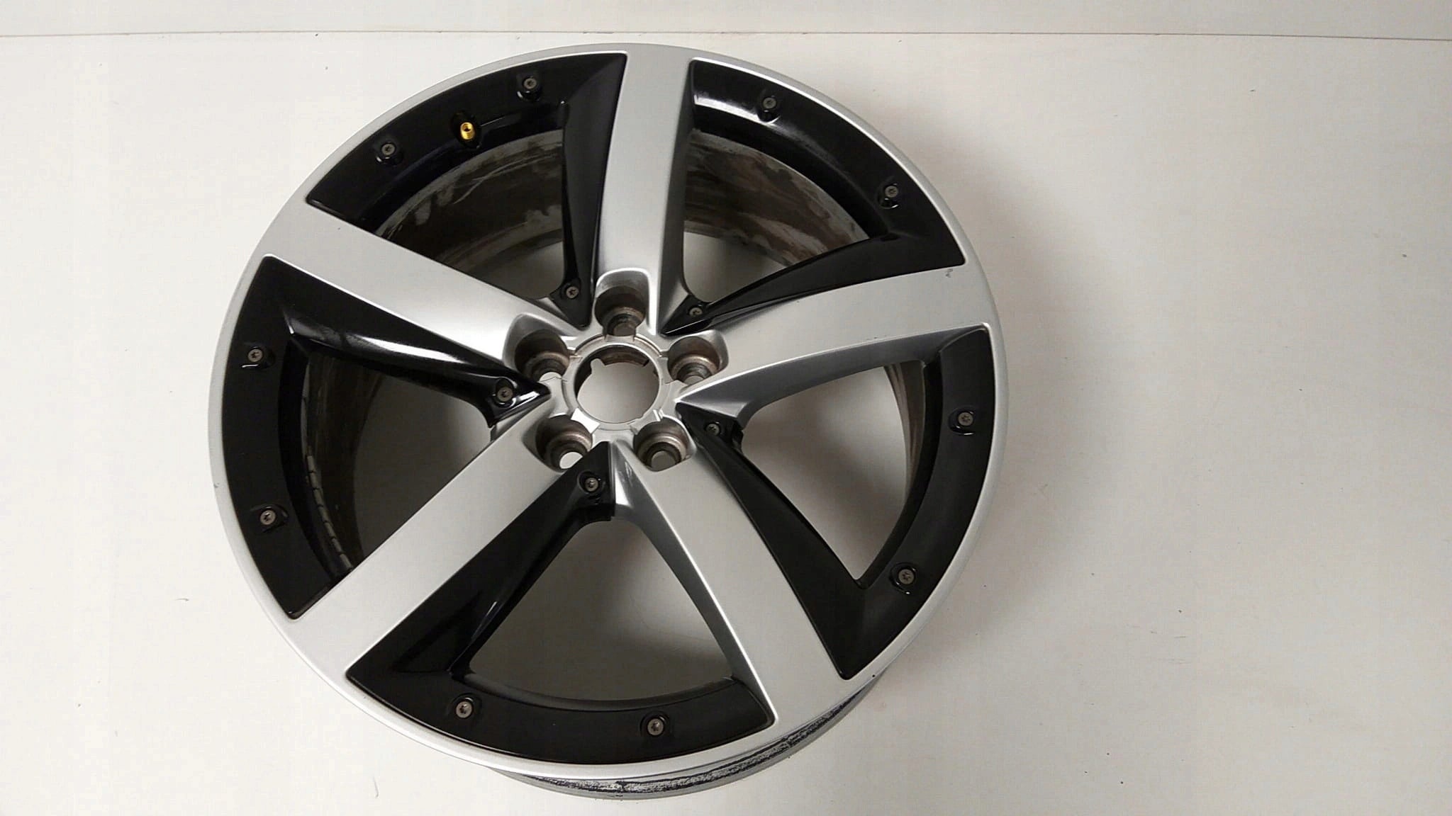 1x Alu Felge Audi A1 Aluminum rim 17 Zoll 7.5J 5x100 36ET 8X0601025AK