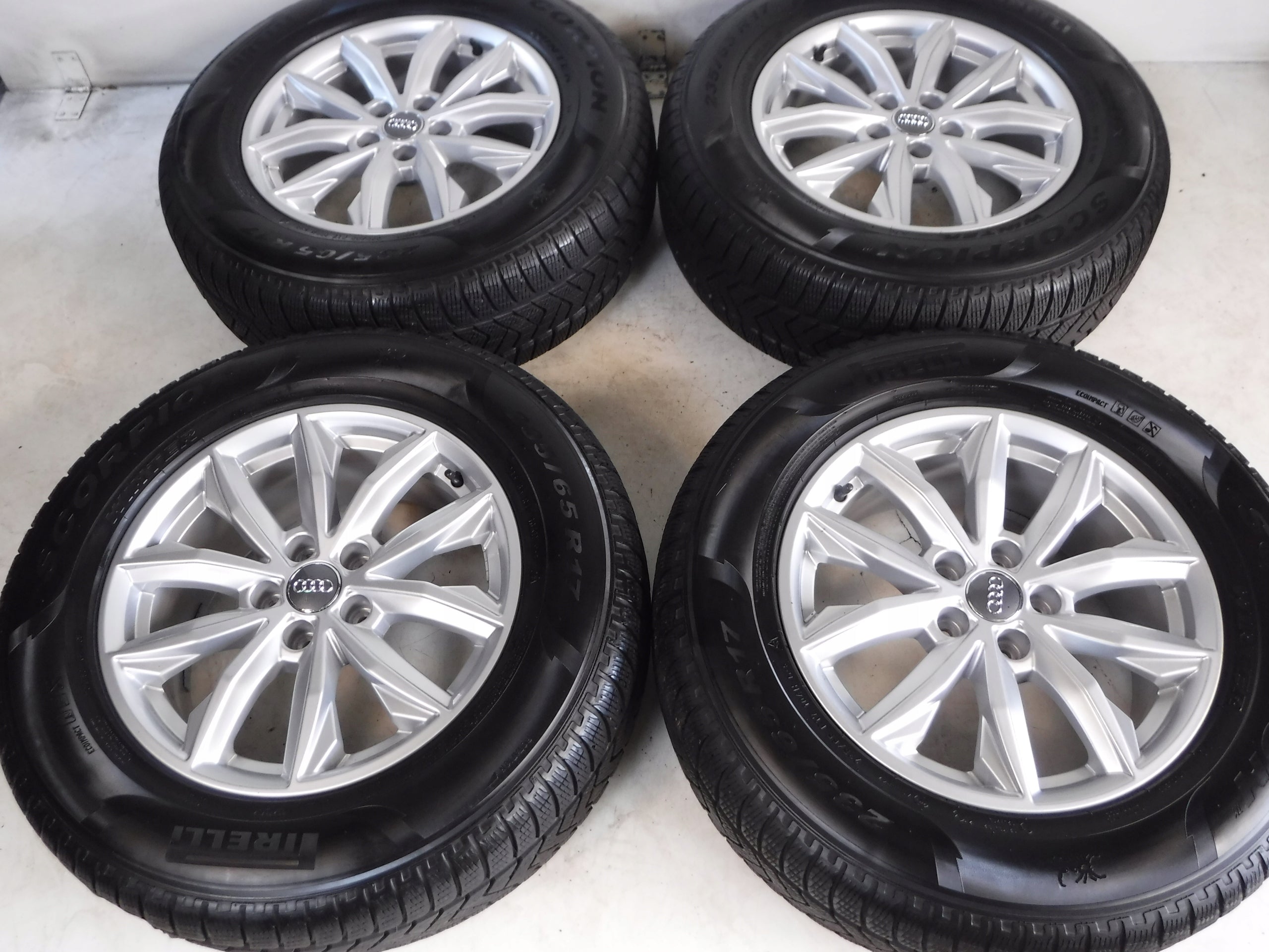 Alu Felge Audi A3 Q3 A6 A8 A5 Q5 A4 Aluminum rim 17 Zoll 7.0J 5x112 34ET