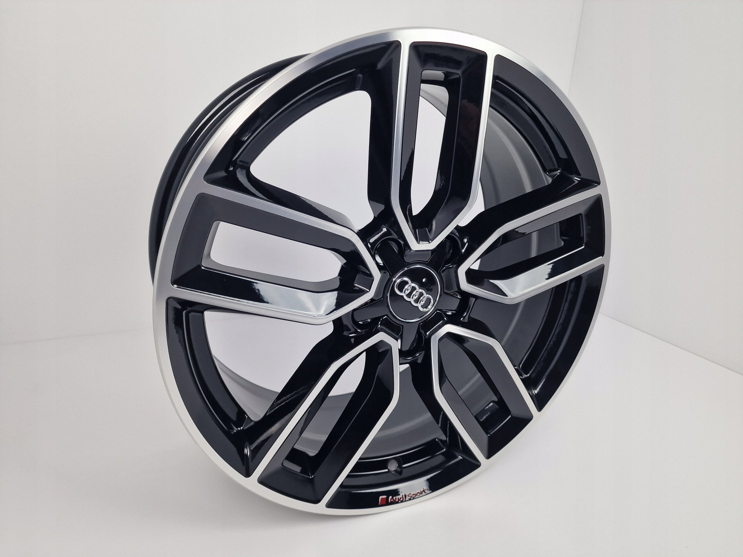 Alu Felge Audi A3 Q3 Q2 A6 A8 S3 A4 TT Aluminum rim 18 Zoll 7.5J 5x112 51ET