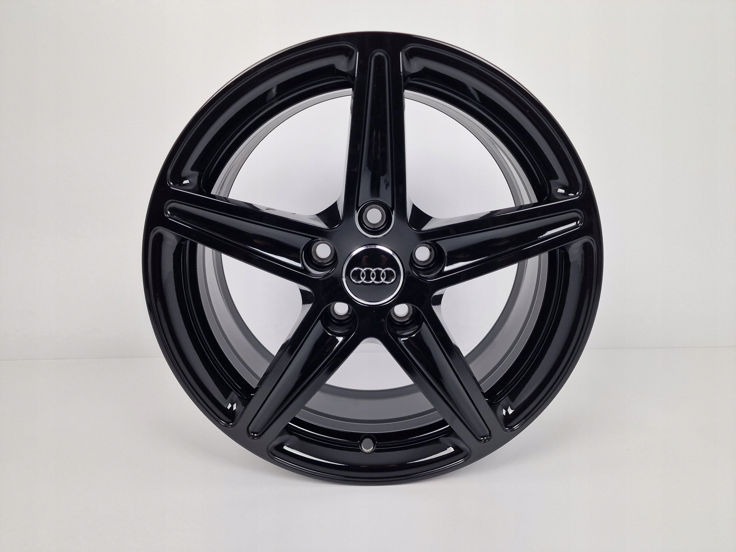 Alu Felge Audi A3 Q3 Q2 A6 A8 A4 TT Aluminum rim 16 Zoll 7.0J 5x112 35ET