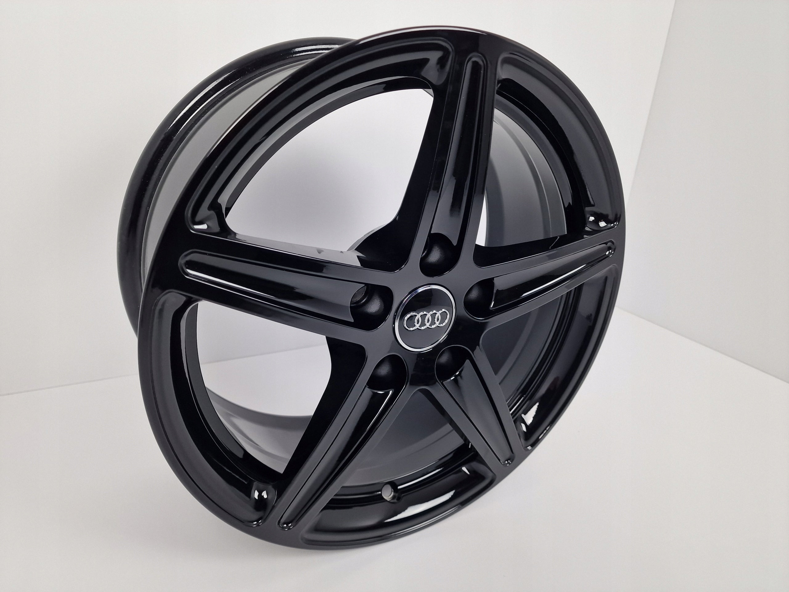 Alu Felge Audi A3 Q3 Q2 A6 A8 A4 TT Aluminum rim 16 Zoll 7.0J 5x112 35ET