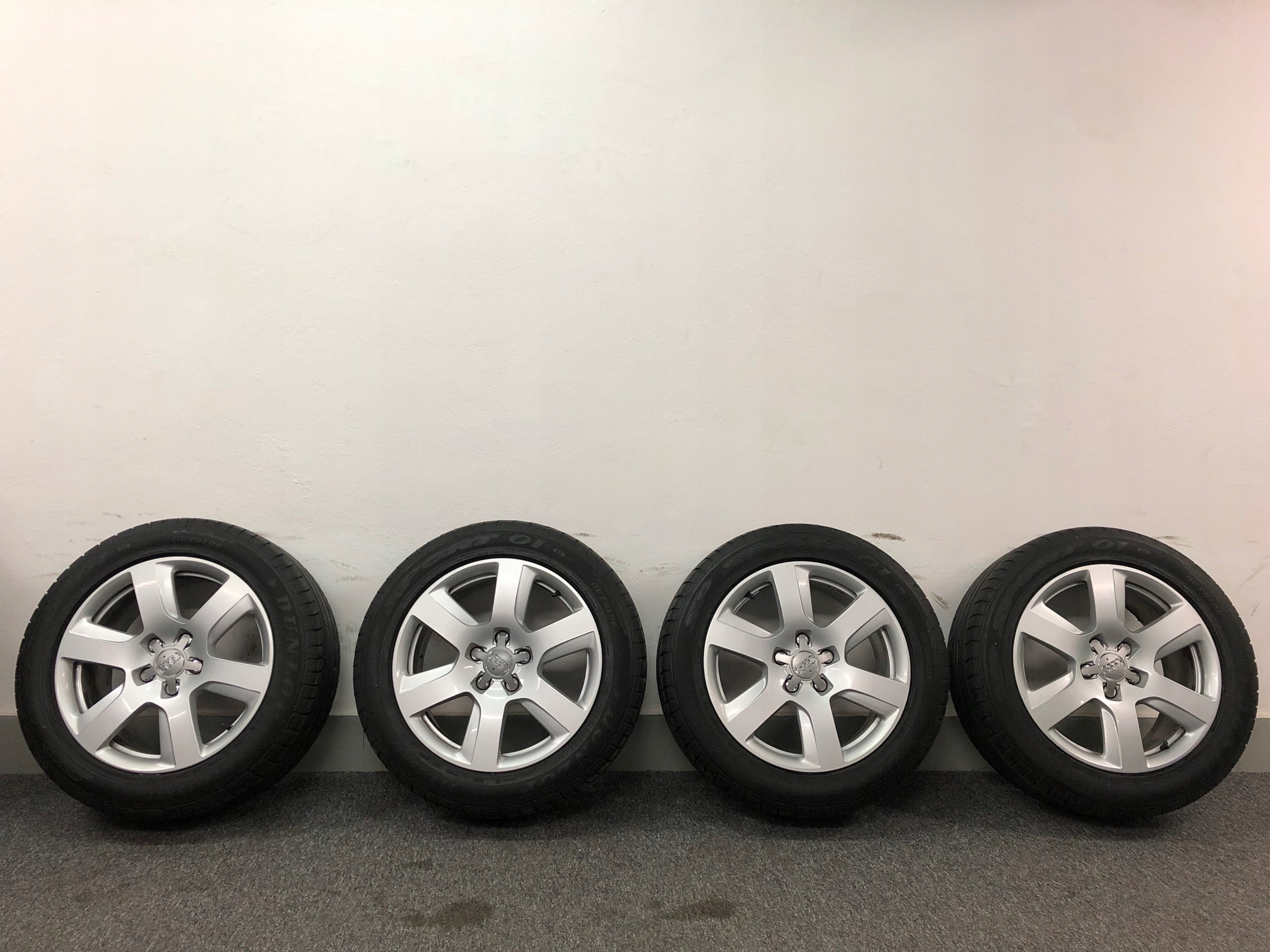 Alu Felge Audi A3 Q3 A6 A8 Q5 A4 TT Aluminum rim 17 Zoll 7.5J 5x112 39ET