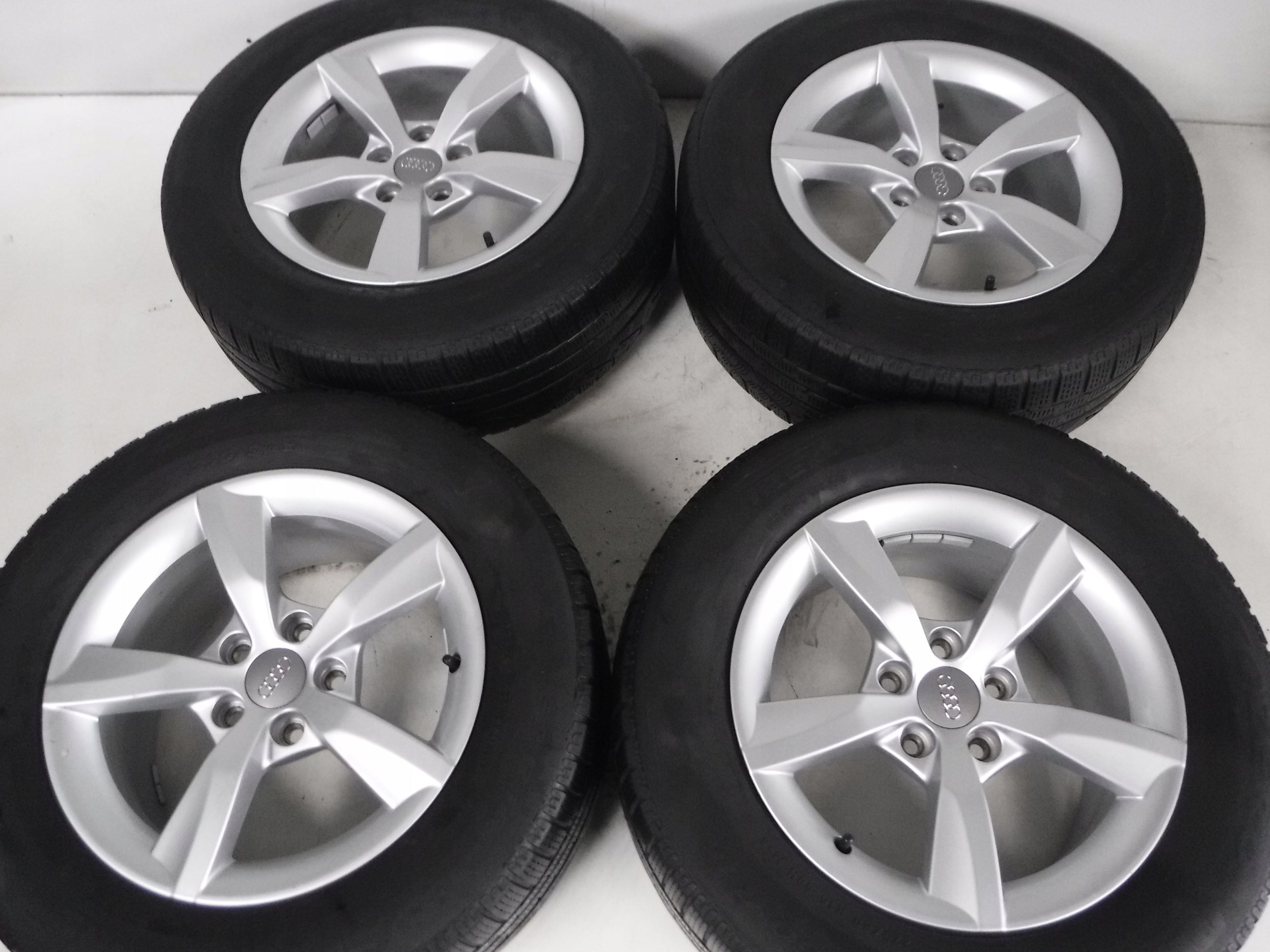 Alu Felge Audi A3 Q3 A6 A8 Q5 A4 Aluminum rim 16 Zoll 7.5J 5x112 37ET