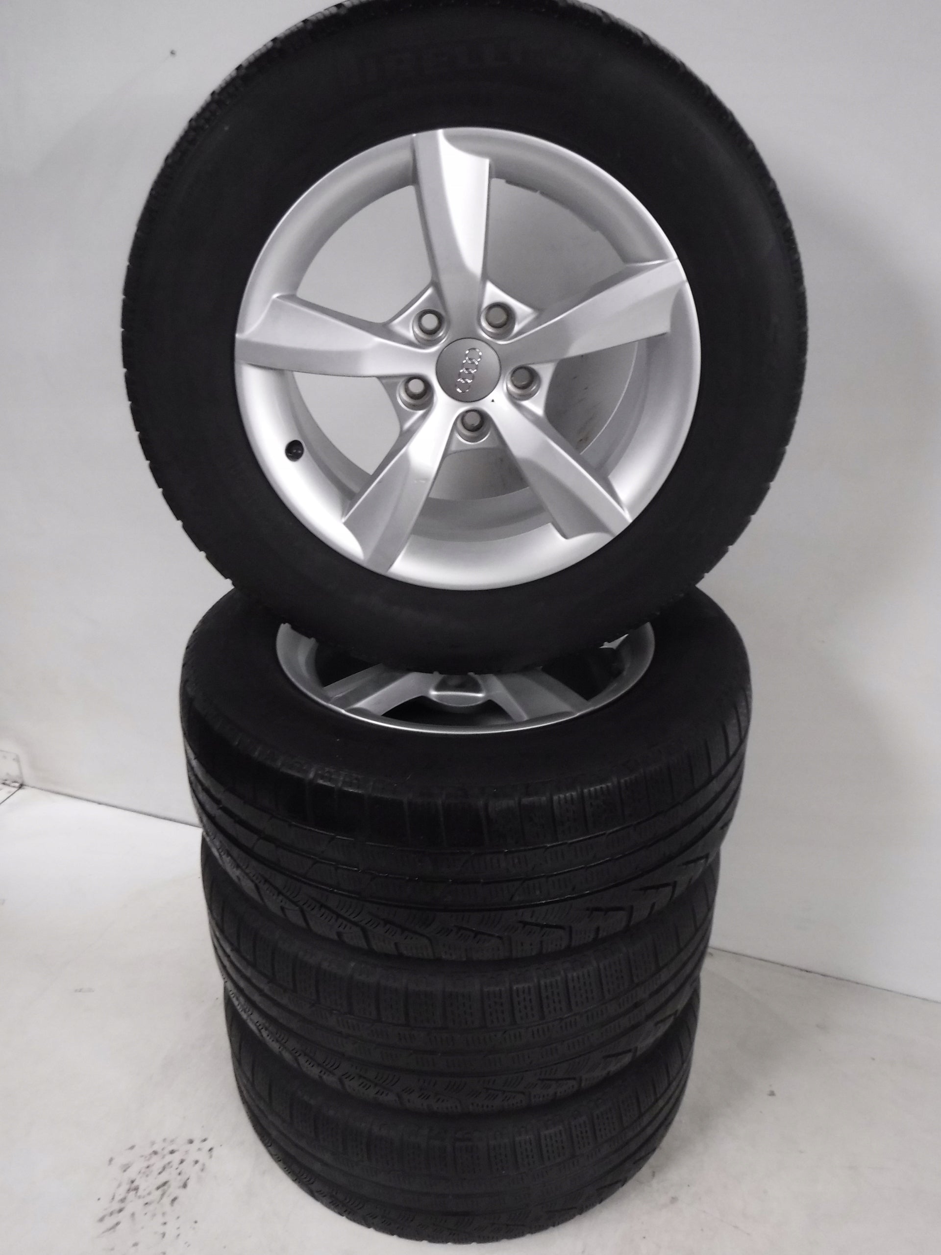 Alu Felge Audi A3 Q3 A6 A8 Q5 A4 Aluminum rim 16 Zoll 7.5J 5x112 37ET