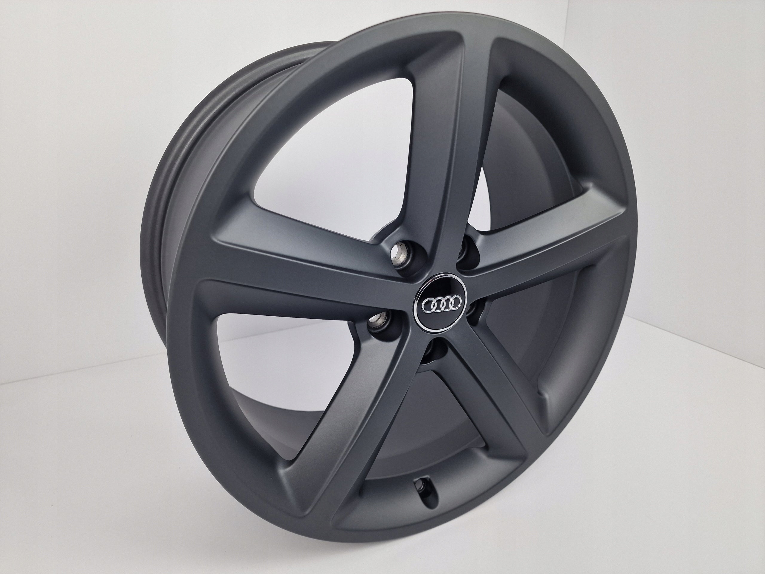 Alu rim Audi A3 Q3 A6 A8 A4 TT Aluminum rim 18 inch 8.5J 5x112 29ET 