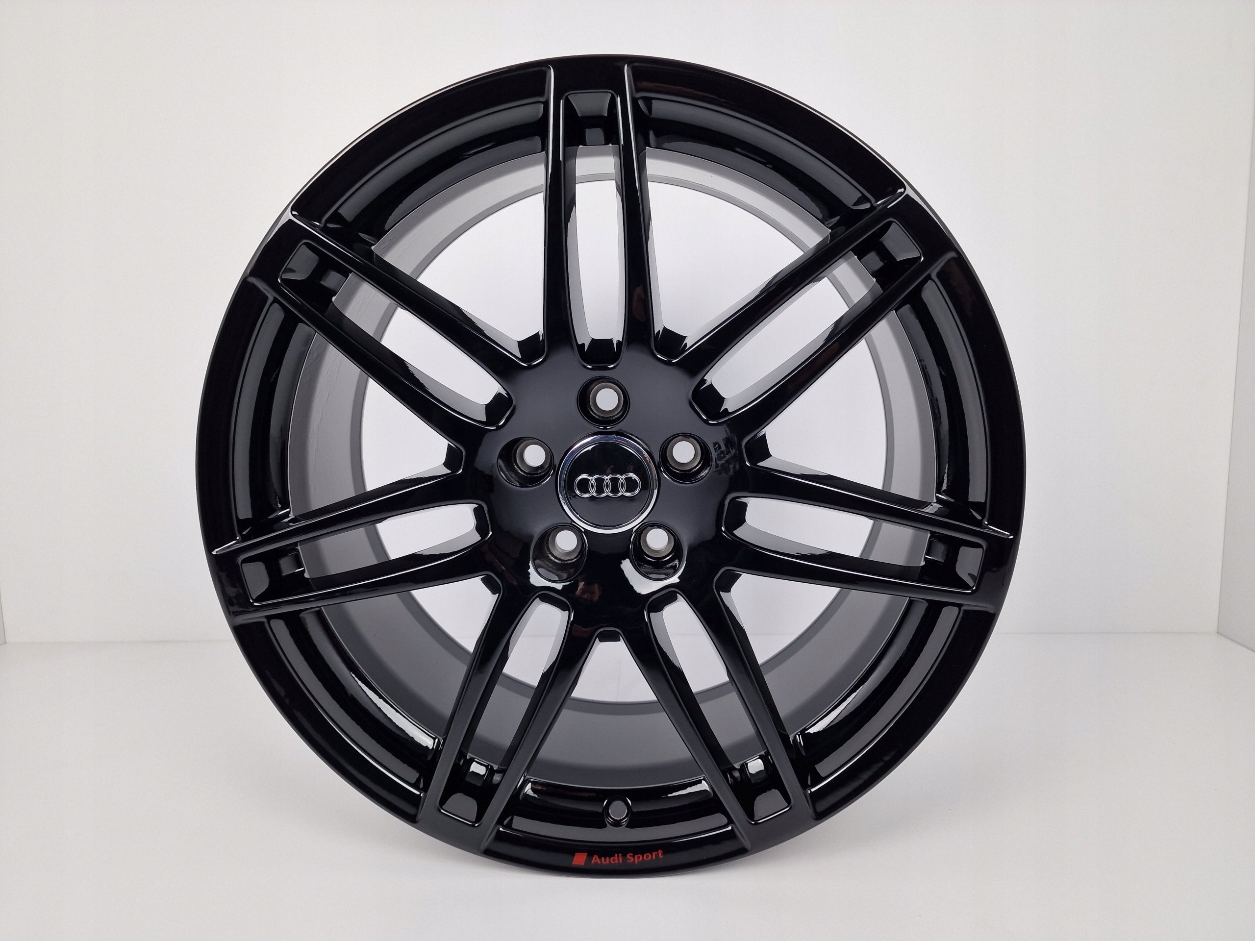 Alu Felge Audi A3 Q3 A6 A8 A4 TT Aluminum rim 19 Zoll 8.5J 5x112 48ET