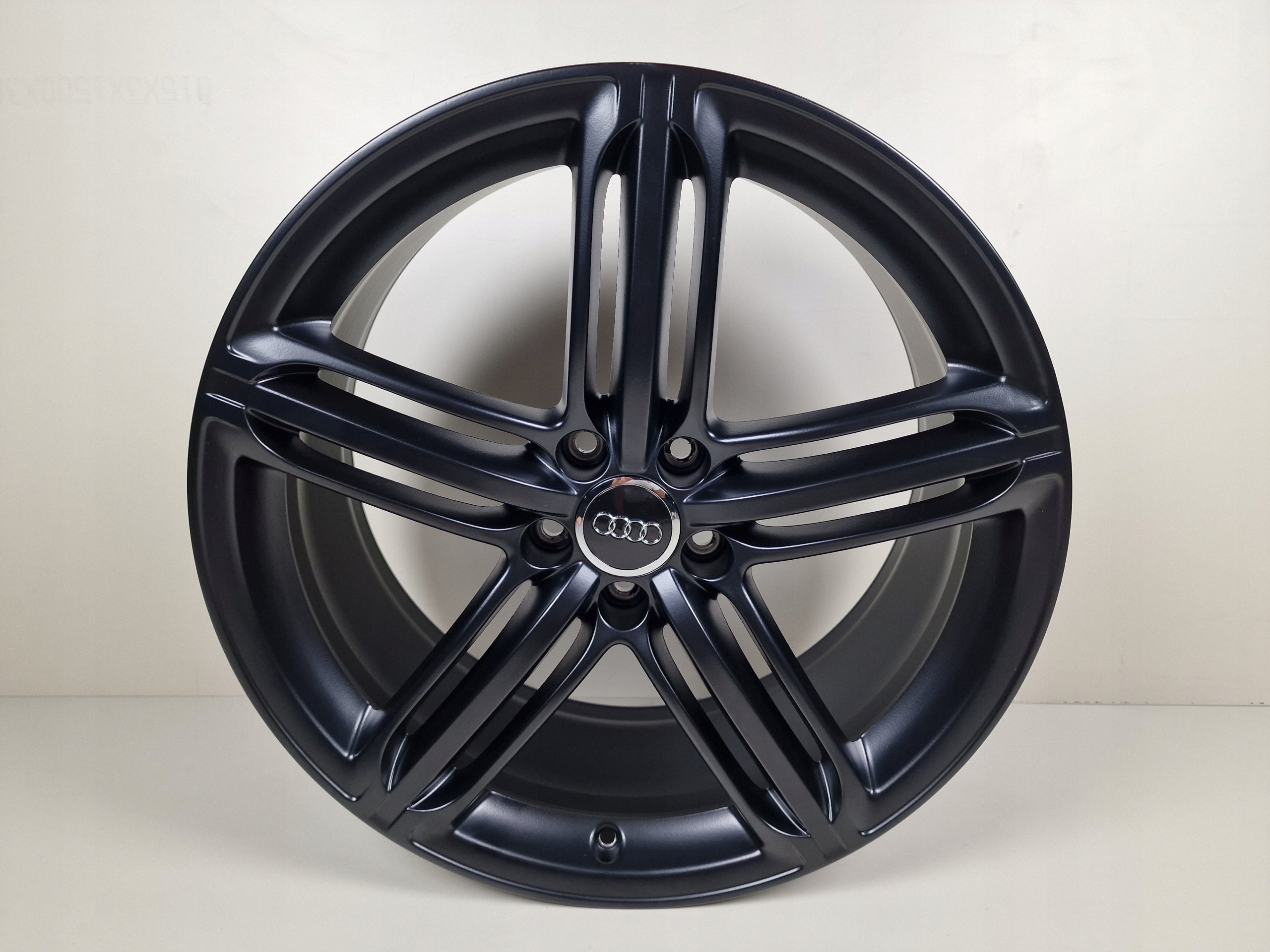 Alu Felge Audi A3 A6 A8 Q5 A4 TT Aluminum rim 20 Zoll 8.5J 5x112 45ET