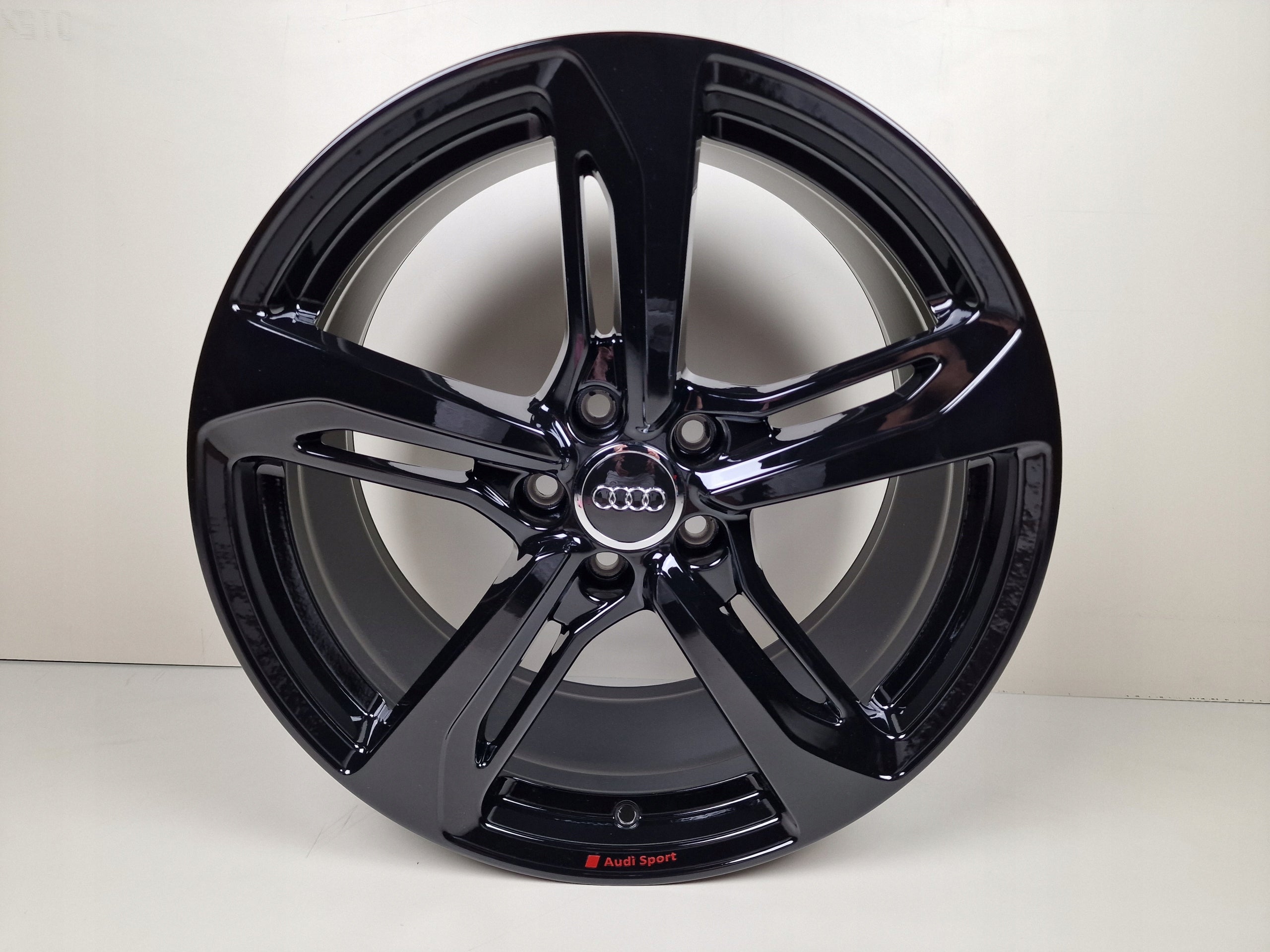 Alu Felge Audi A3 A6 A8 TTS A4 TT Aluminum rim 19 Zoll 9.0J 5x112 52ET