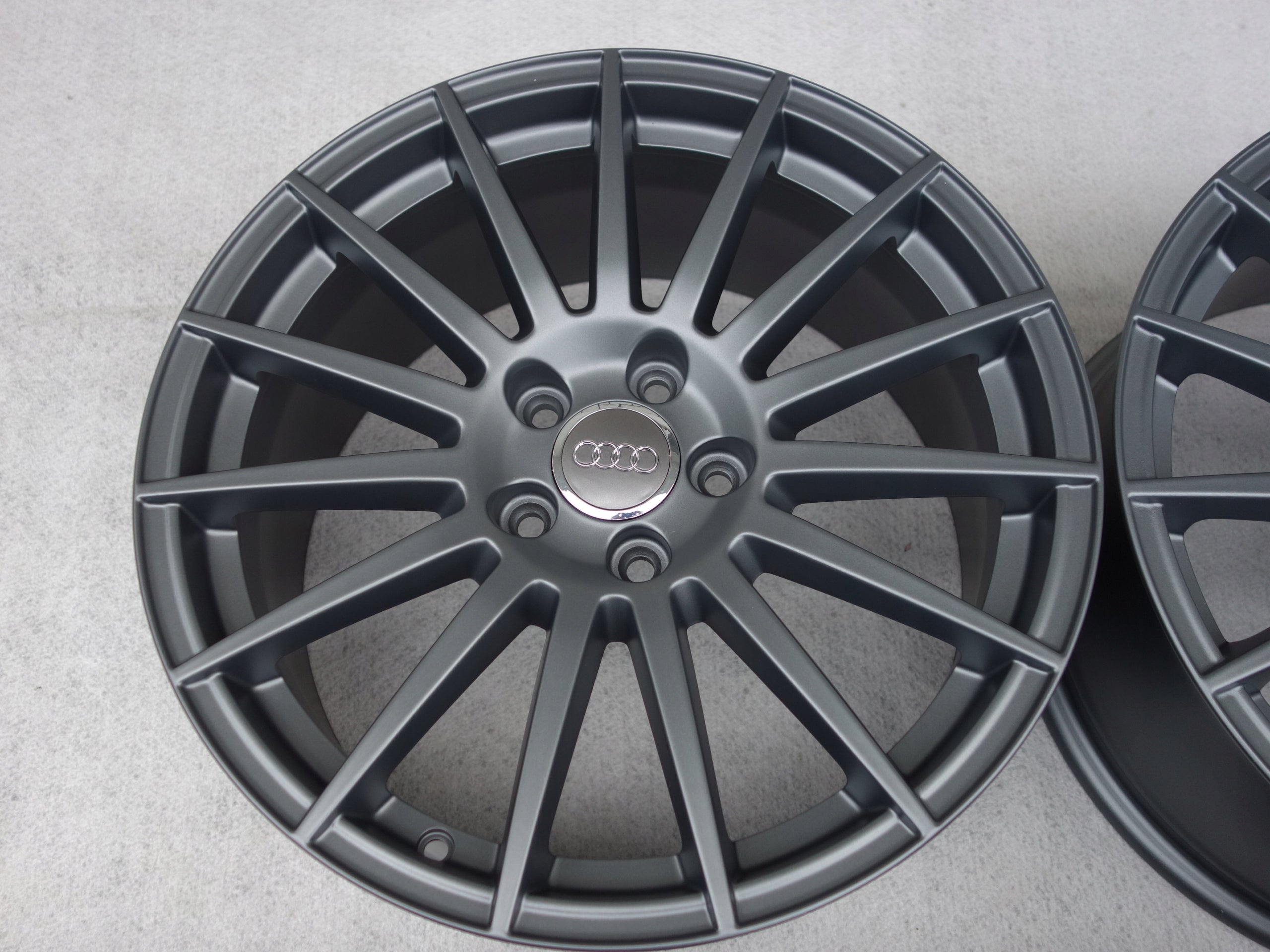 Alu Felge Audi A3 Q3 A6 S3 A4 S4 Aluminum rim 18 Zoll 8.0J 5x112 47ET