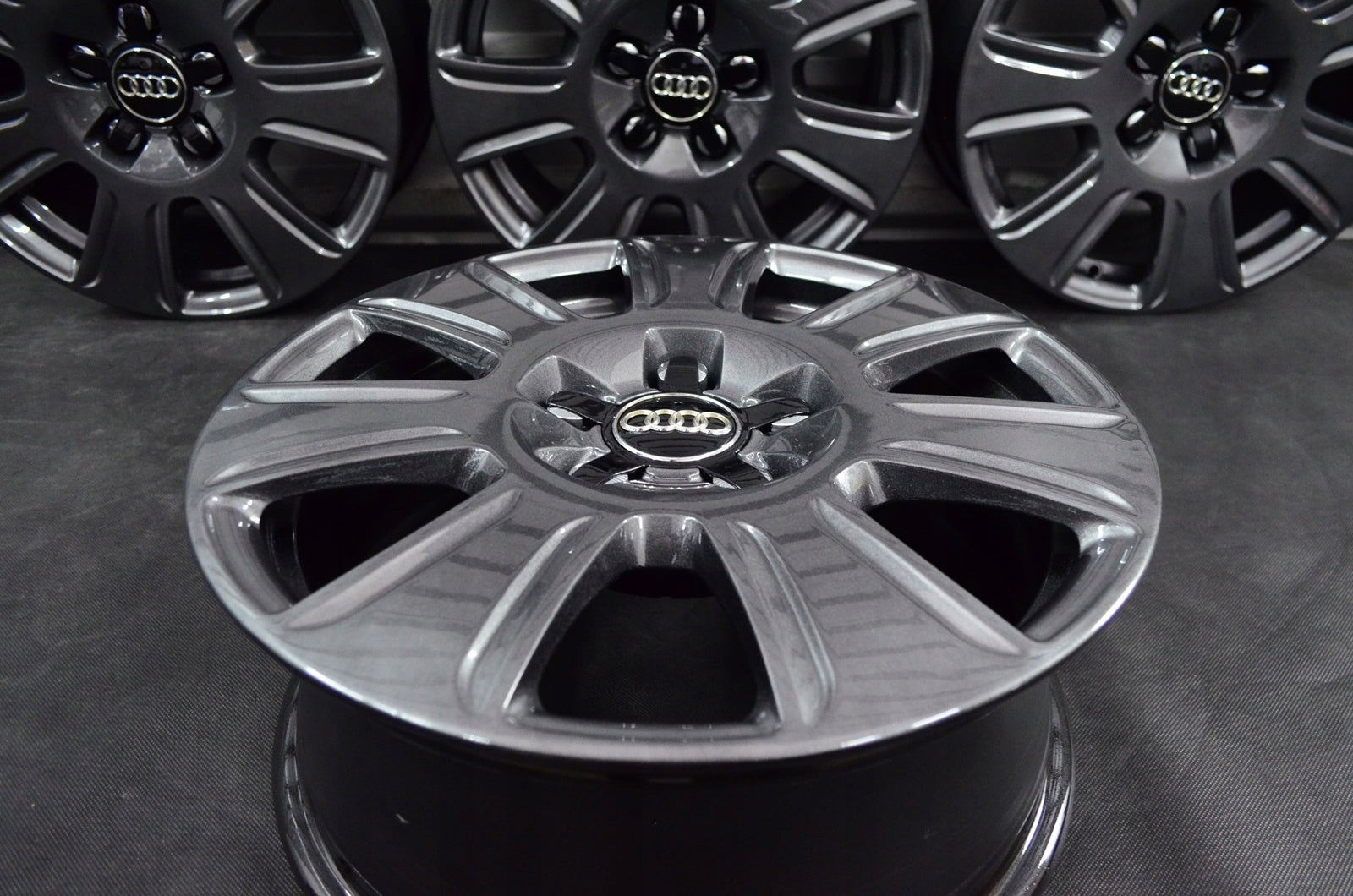 Alu Felge Audi A3 Q3 A4 Aluminum rim 16 Zoll 6.5J 5x112