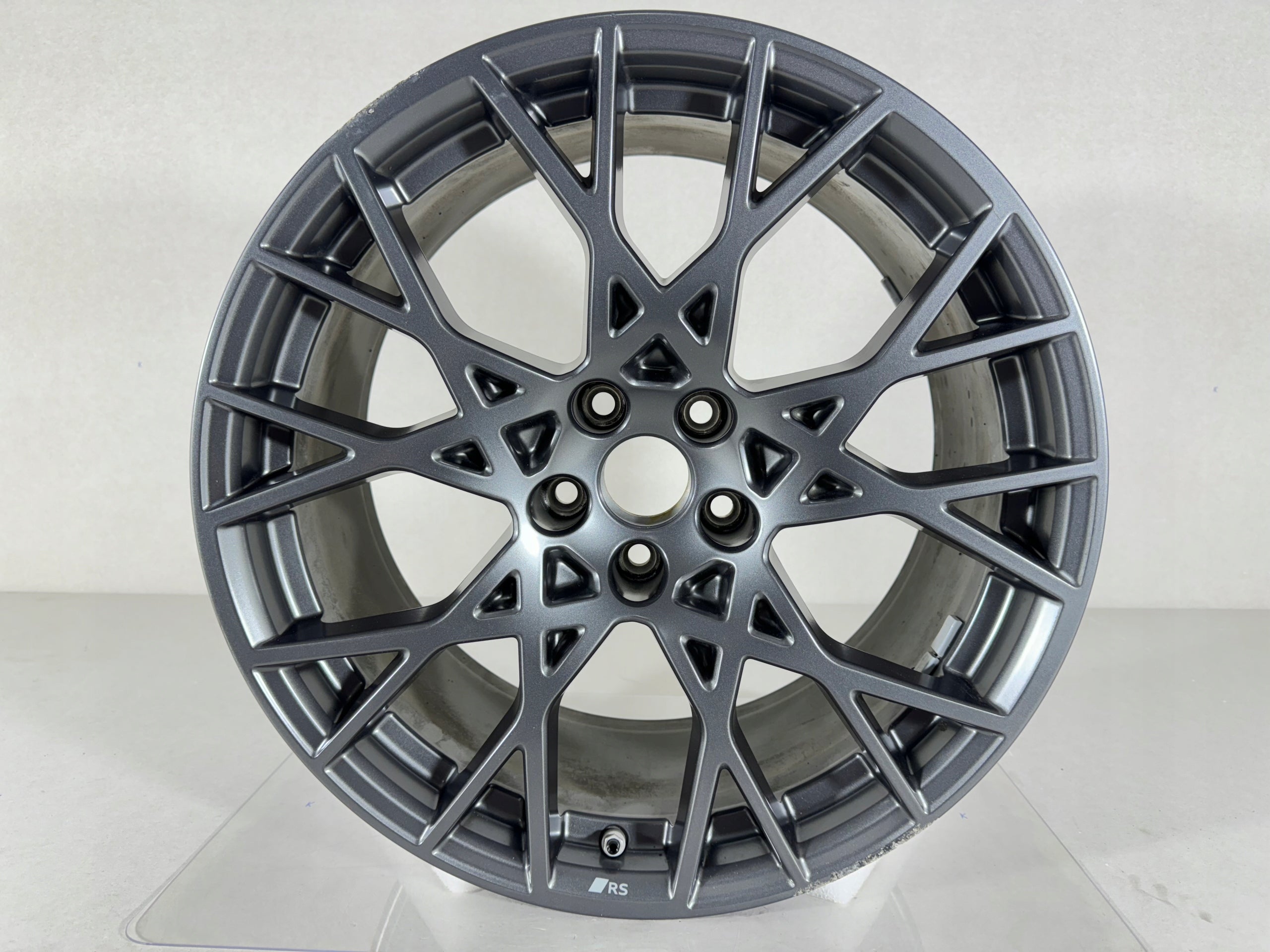  1x Alu Felge Audi A3 RS3 S3 Aluminum rim 19 Zoll 9.0J 5x112 25ET 8Y0601025CK product image