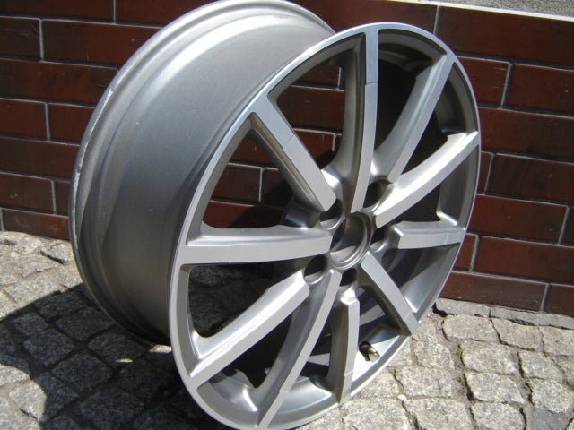 1x Alu Felge Audi A3 RS3 S3 Aluminum rim 18 Zoll 7.5J 5x112 51ET 8V0601025AM