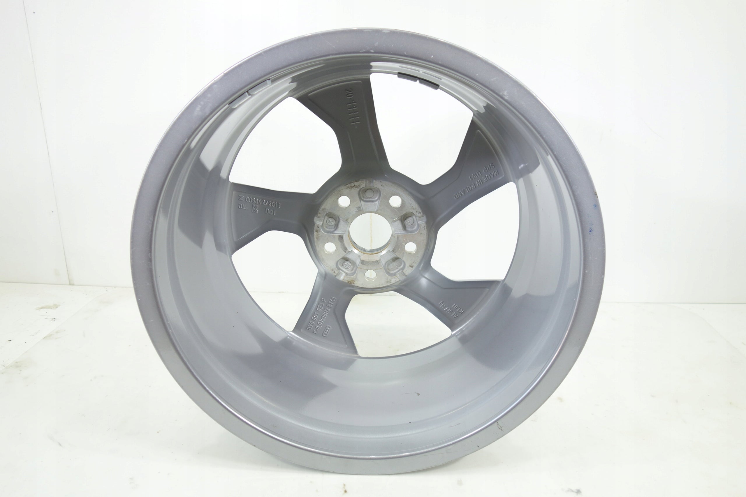 1x Alu Felge Audi A3 S3 Aluminum rim 18 Zoll 8.0J 5x112 46ET 8Y0601025P