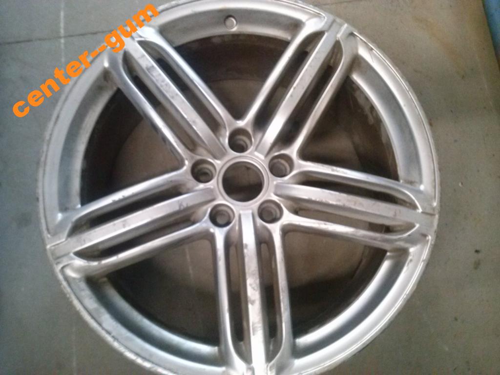 1x Alu Felge Audi A3 TT Aluminum rim 19 Zoll 9.0J 5x112 8J0601025AK