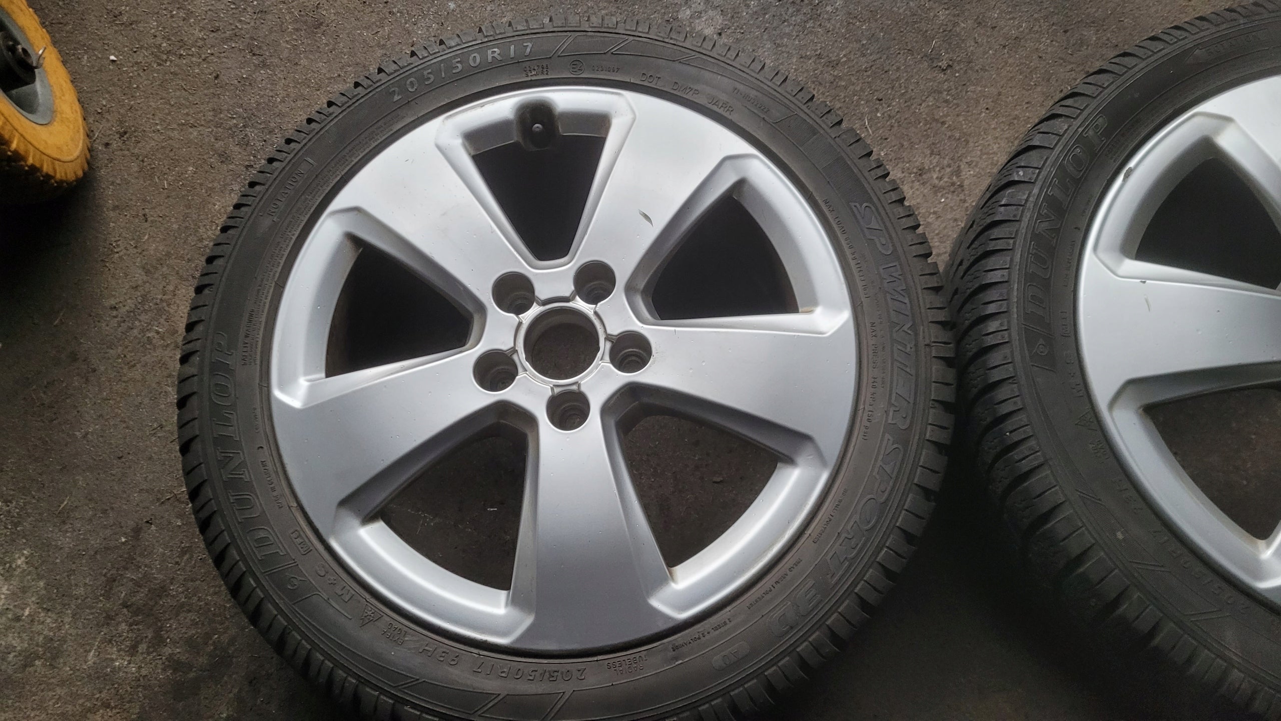 1x Alu Felge Audi A3 Aluminum rim 17 Zoll 6.0J 5x112 46ET