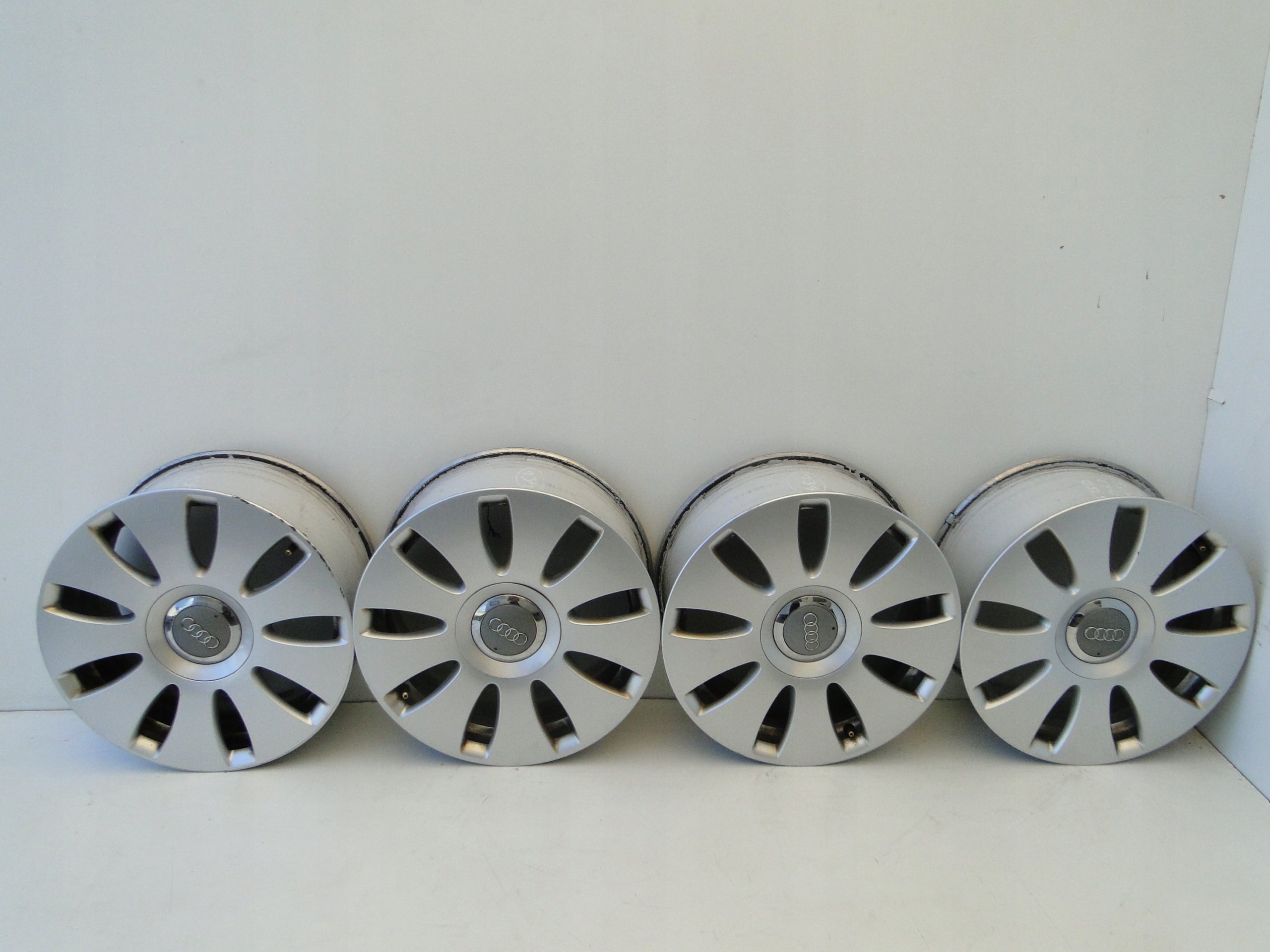 Alu Felge Audi TT RS Aluminum rim 16 Zoll 7.0J 5x112 42ET 8E0601025AE