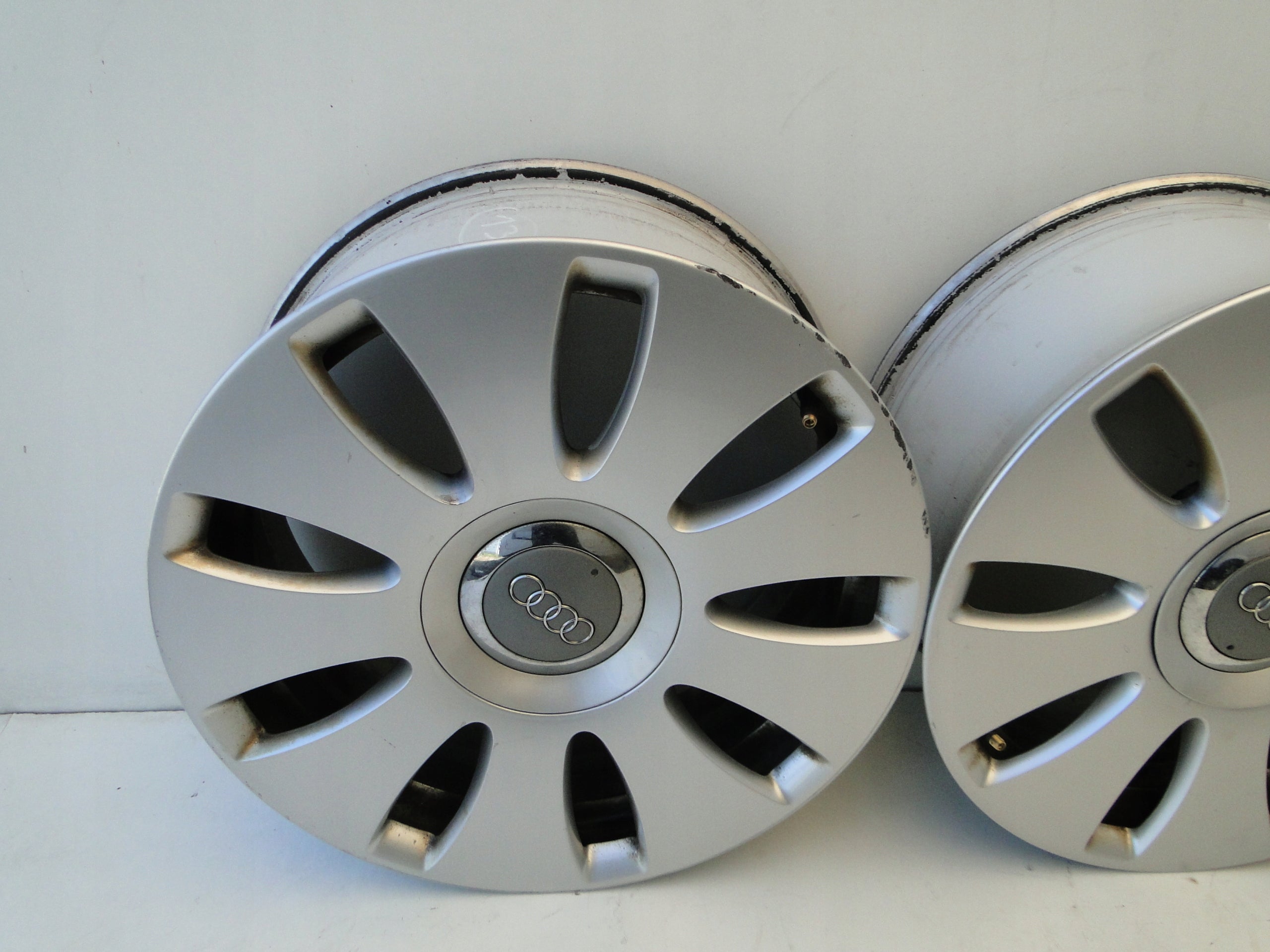 Alu Felge Audi TT RS Aluminum rim 16 Zoll 7.0J 5x112 42ET 8E0601025AE