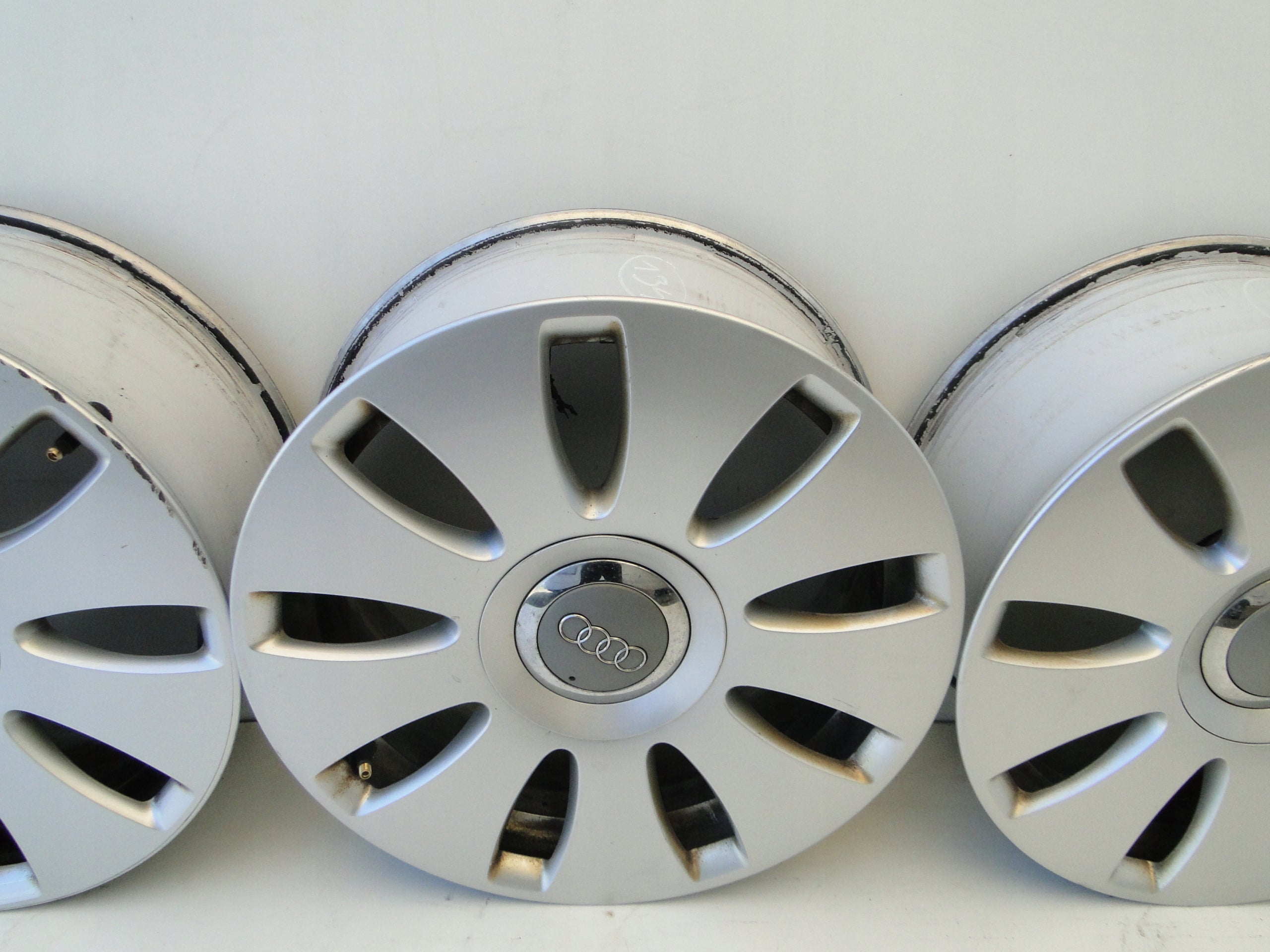 Alu Felge Audi TT RS Aluminum rim 16 Zoll 7.0J 5x112 42ET 8E0601025AE