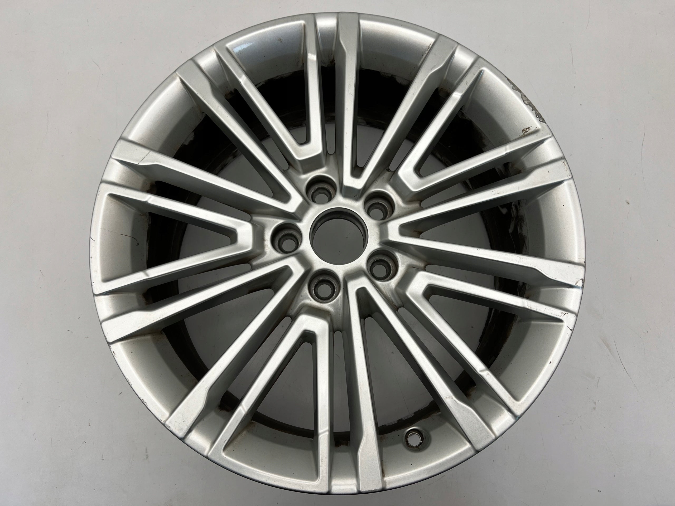  1x aluminum rim Audi A3 aluminum rim 18 inch 8.0J 5x112 8V0601025EA  product image