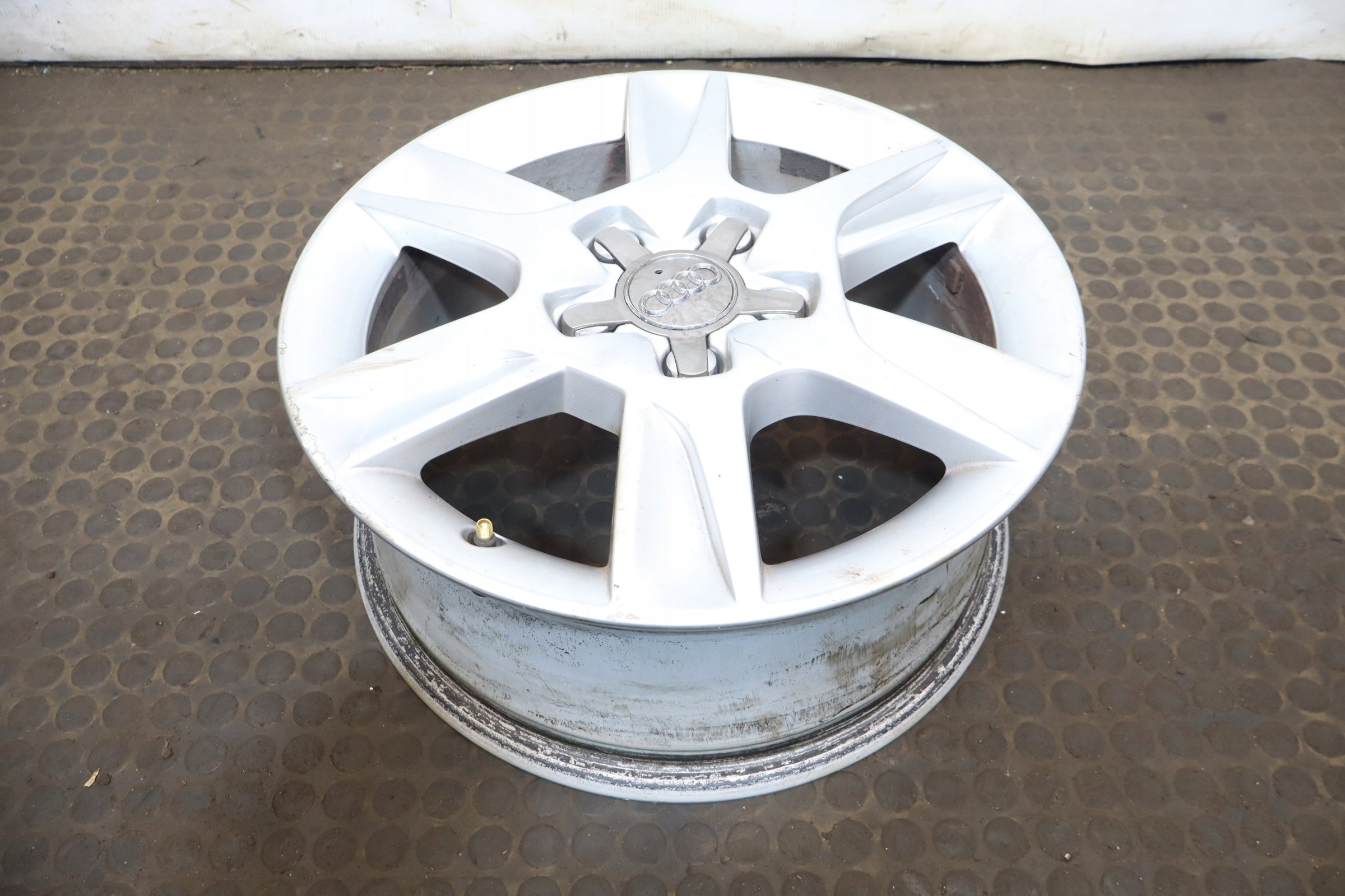 Alu Felge Audi A3 Aluminum rim 16 Zoll 6.5J 5x112 50ET