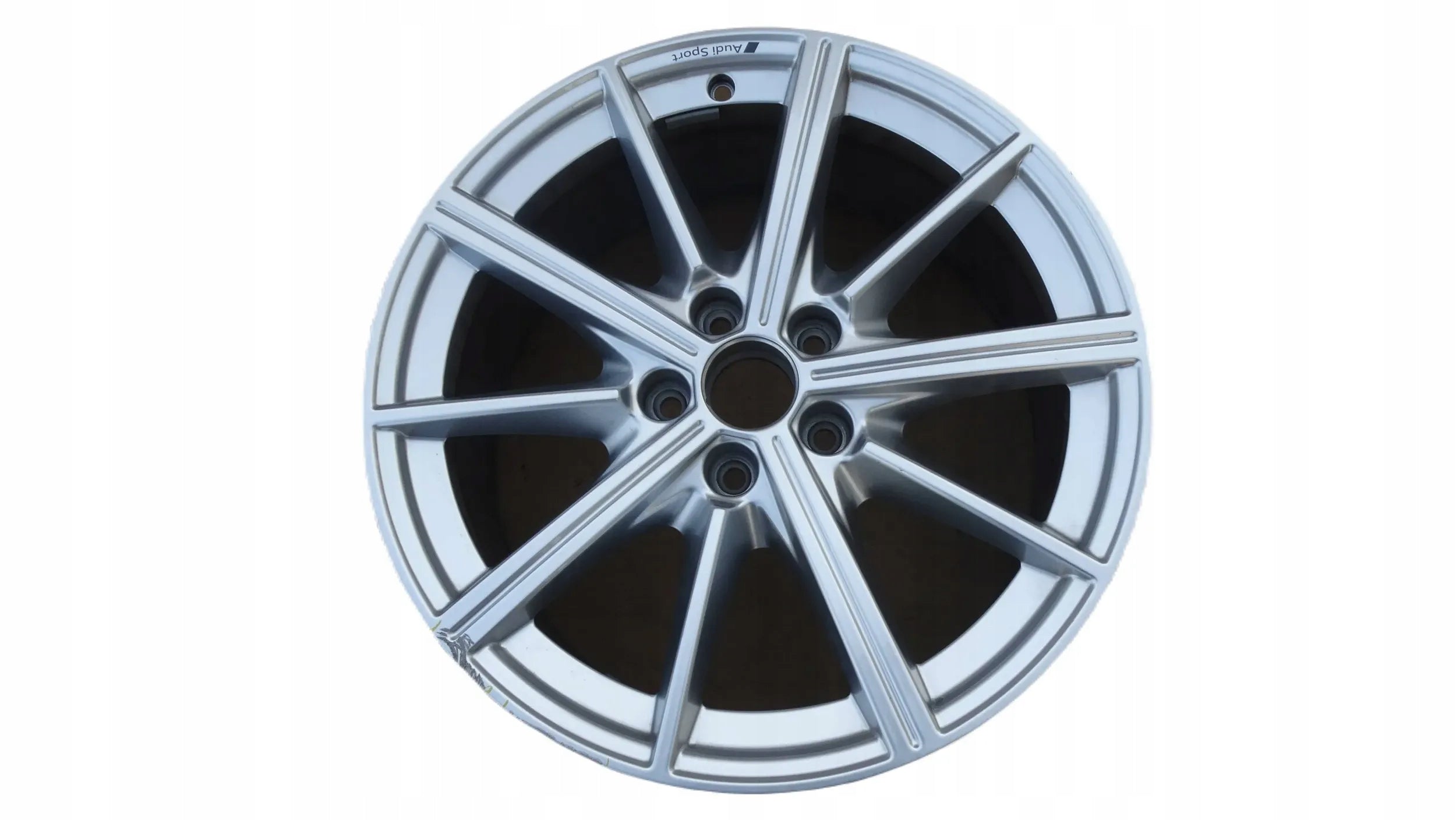  1x Alu Felge Audi A3 Aluminum rim 18 Zoll 8Y0601025M product image