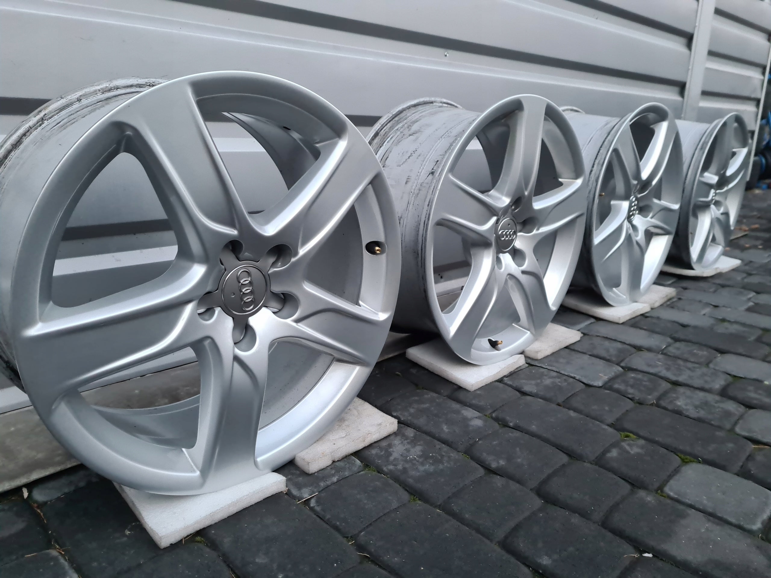 Alu Felge Audi Q3 A6 A8 Q7 A5 A7 Q5 A4 Aluminum rim 18 Zoll 8.0J 5x112 41ET