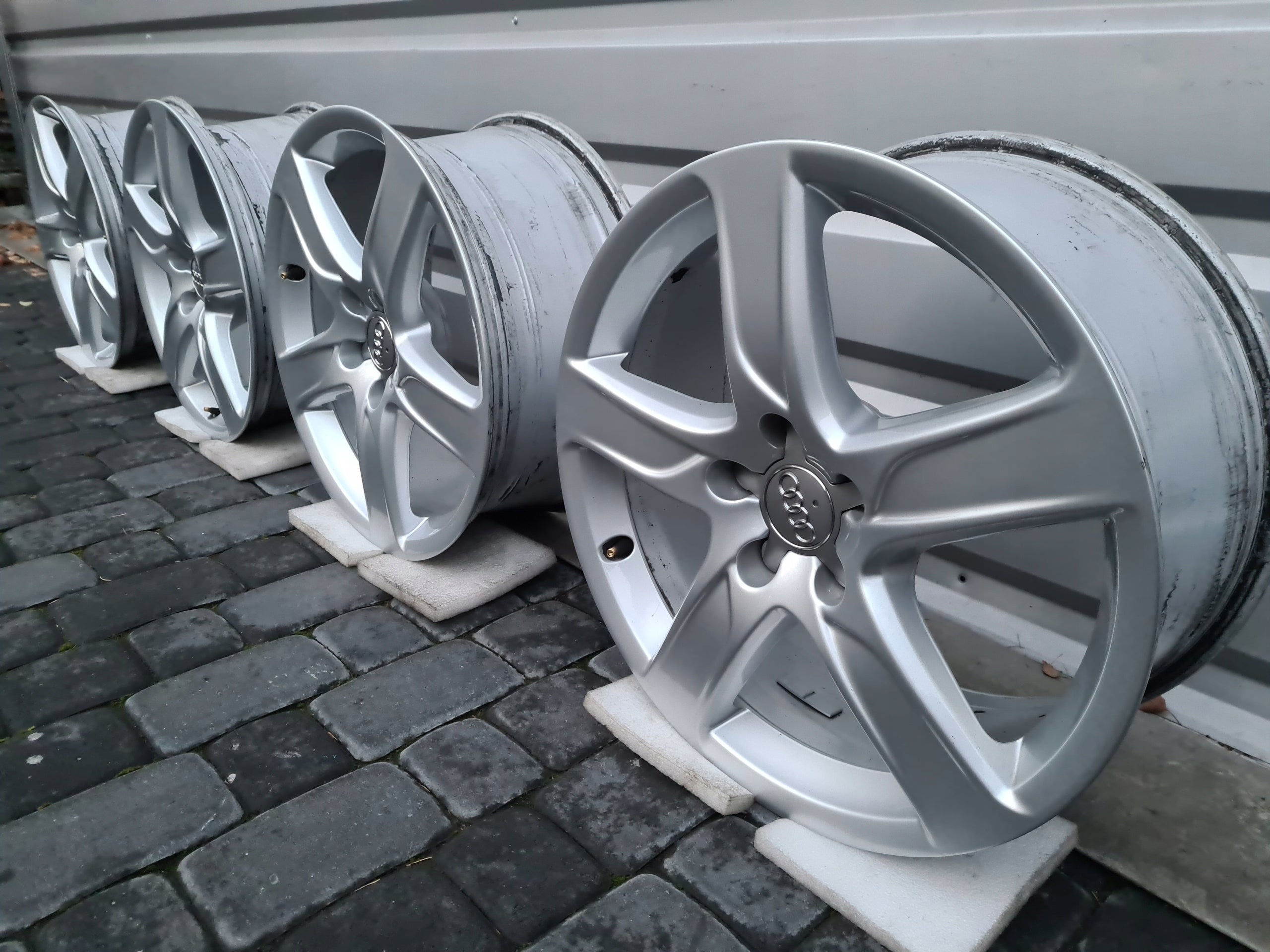 Alu Felge Audi Q3 A6 A8 Q7 A5 A7 Q5 A4 Aluminum rim 18 Zoll 8.0J 5x112 41ET