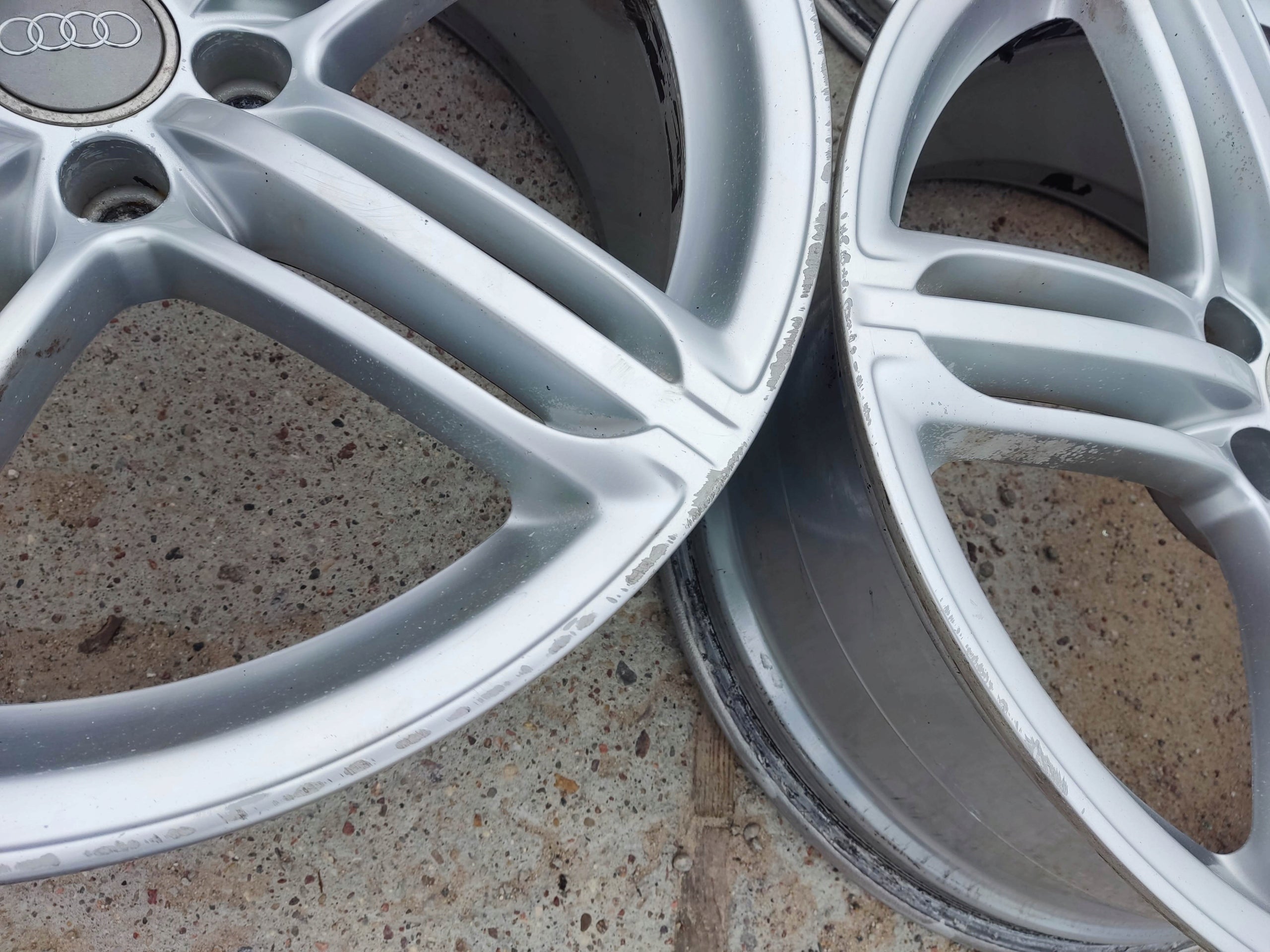 Alu Felge Audi A4 A6 A7 Q5 A8 A5 20 Zoll 8.5J 5x112 33ET 8R0601025AH