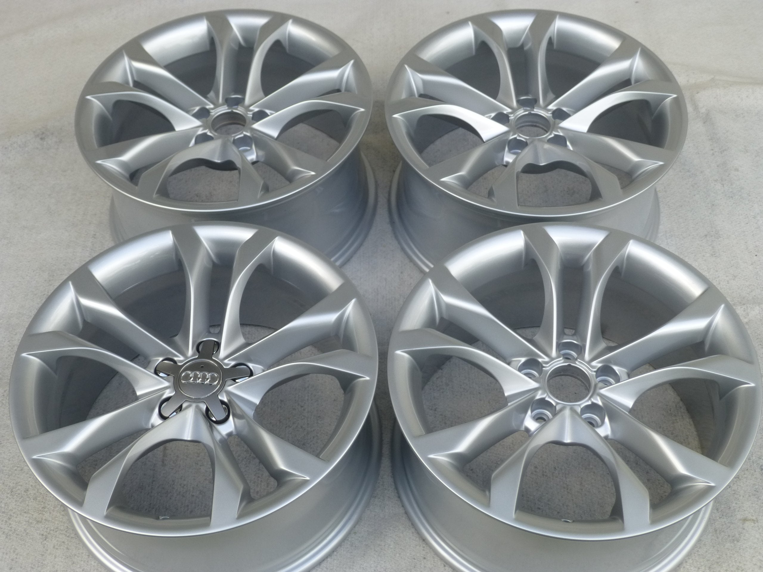 Alu Felge Audi A8 S5 A5 S6 A4 S4 Aluminum rim 18 Zoll 8.5J 5x112