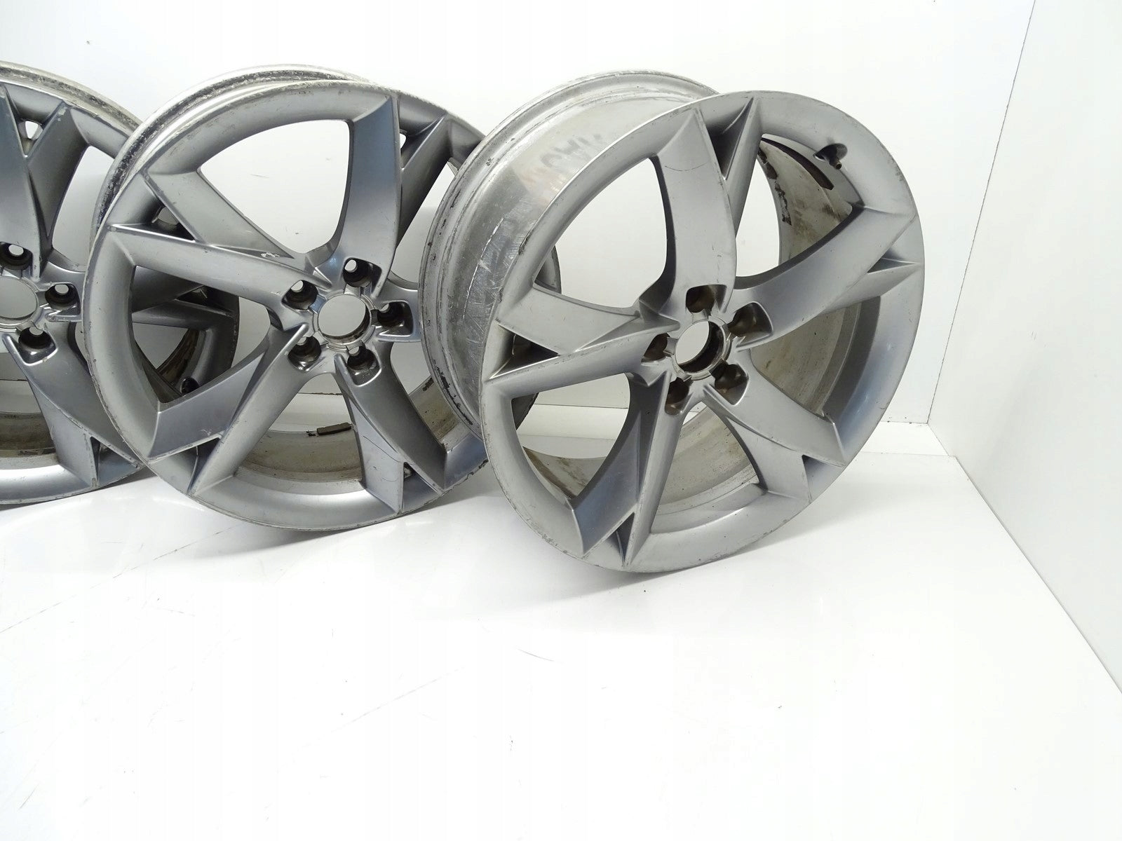 Alu Felge Audi A4 A5 Aluminum rim 19 Zoll 8.5J 5x112 8T0601025F