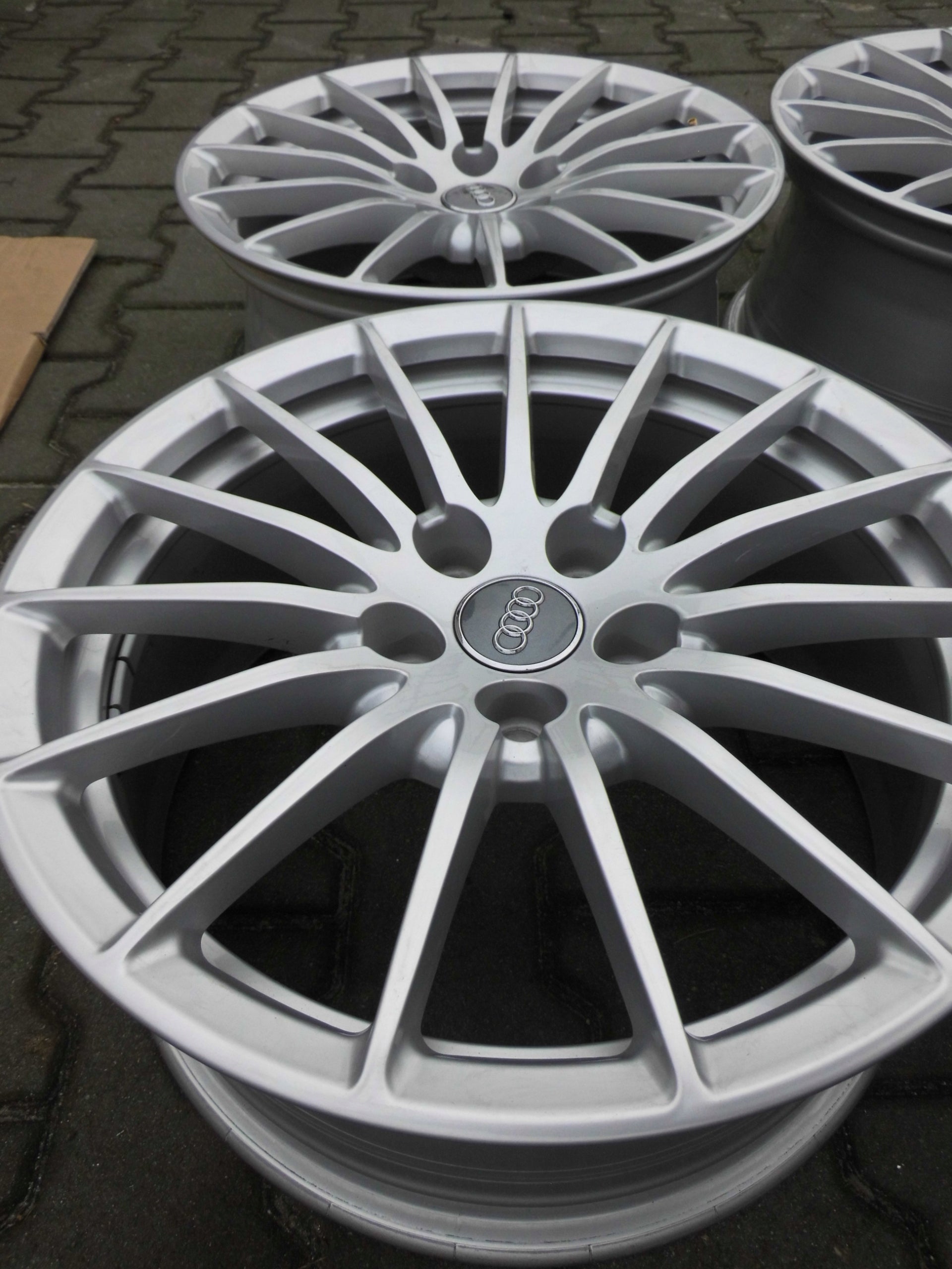 Alu Felge Audi A4 A5 Aluminum rim 17 Zoll 7.5J 5x112 29ET