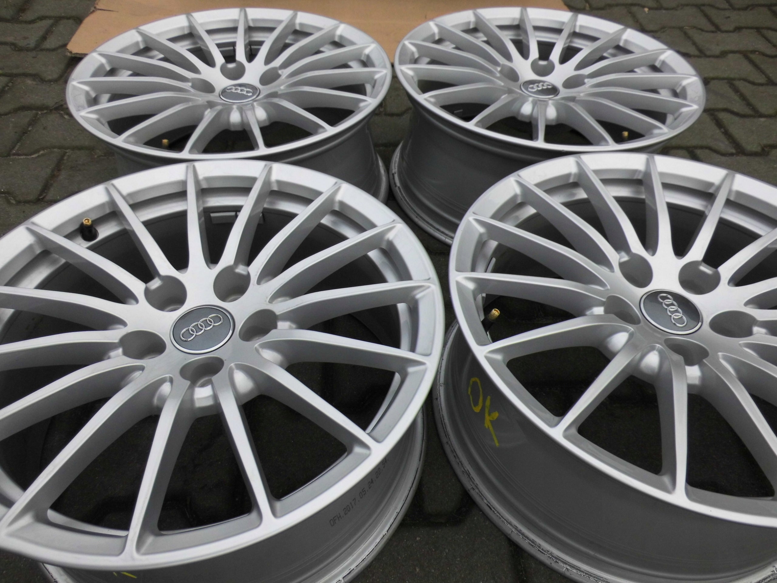 Alu Felge Audi A4 A5 Aluminum rim 17 Zoll 7.5J 5x112 29ET