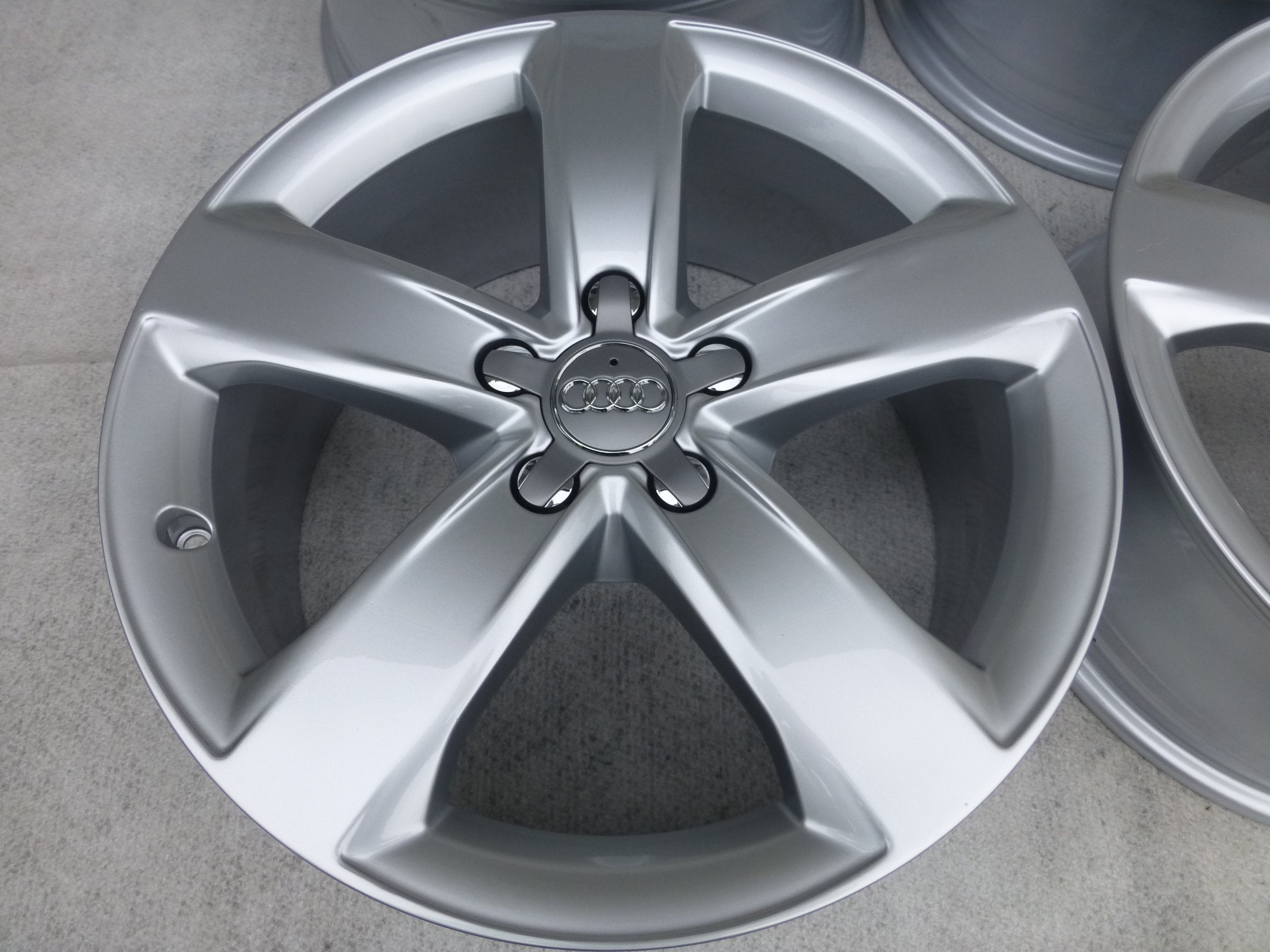 Alu Felge Audi A6 A8 A7 Q5 A4 Aluminum rim 18 Zoll 7.5J 5x112 37ET