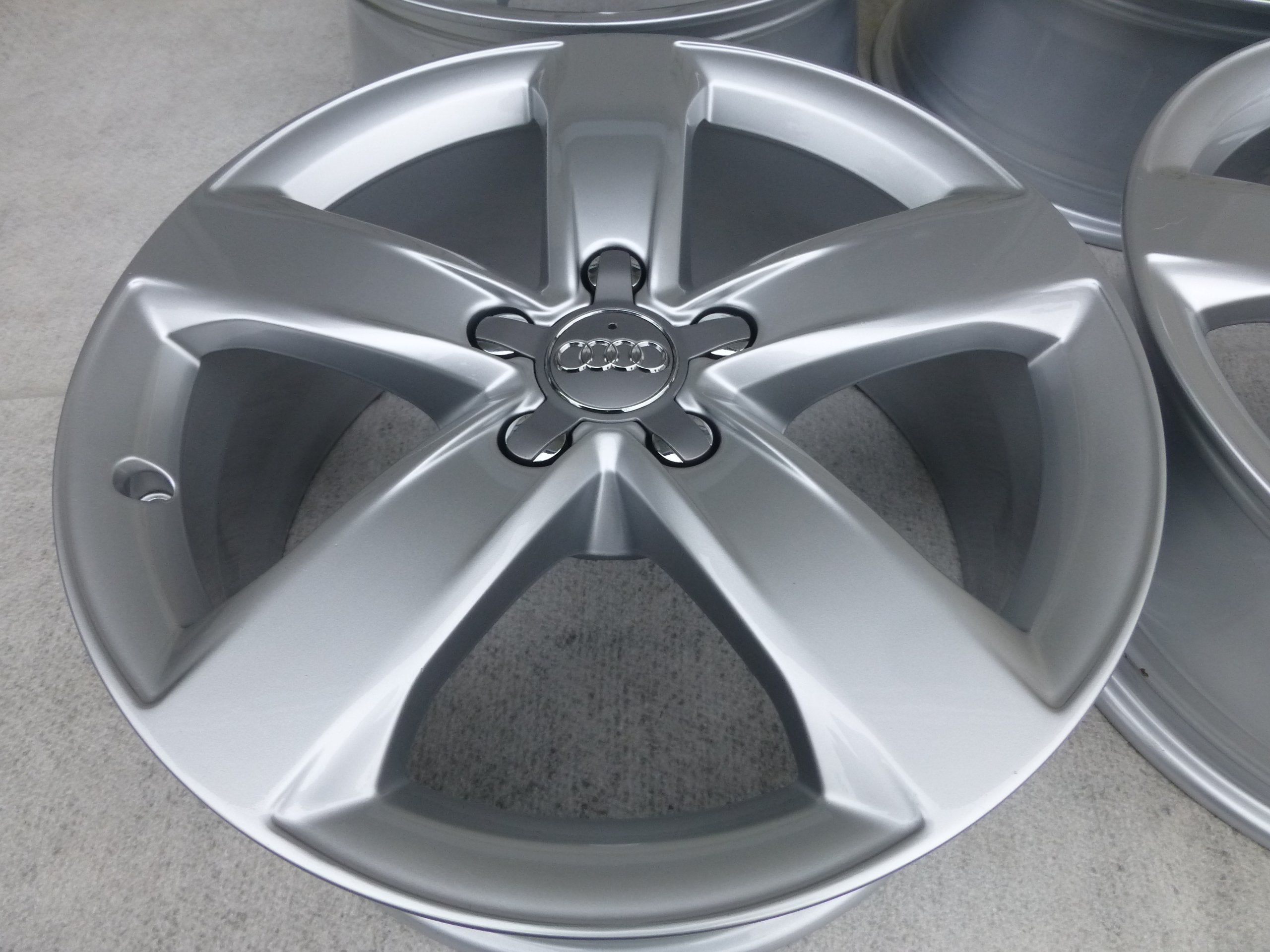 Alu Felge Audi A6 A8 A7 Q5 A4 Aluminum rim 18 Zoll 7.5J 5x112 37ET