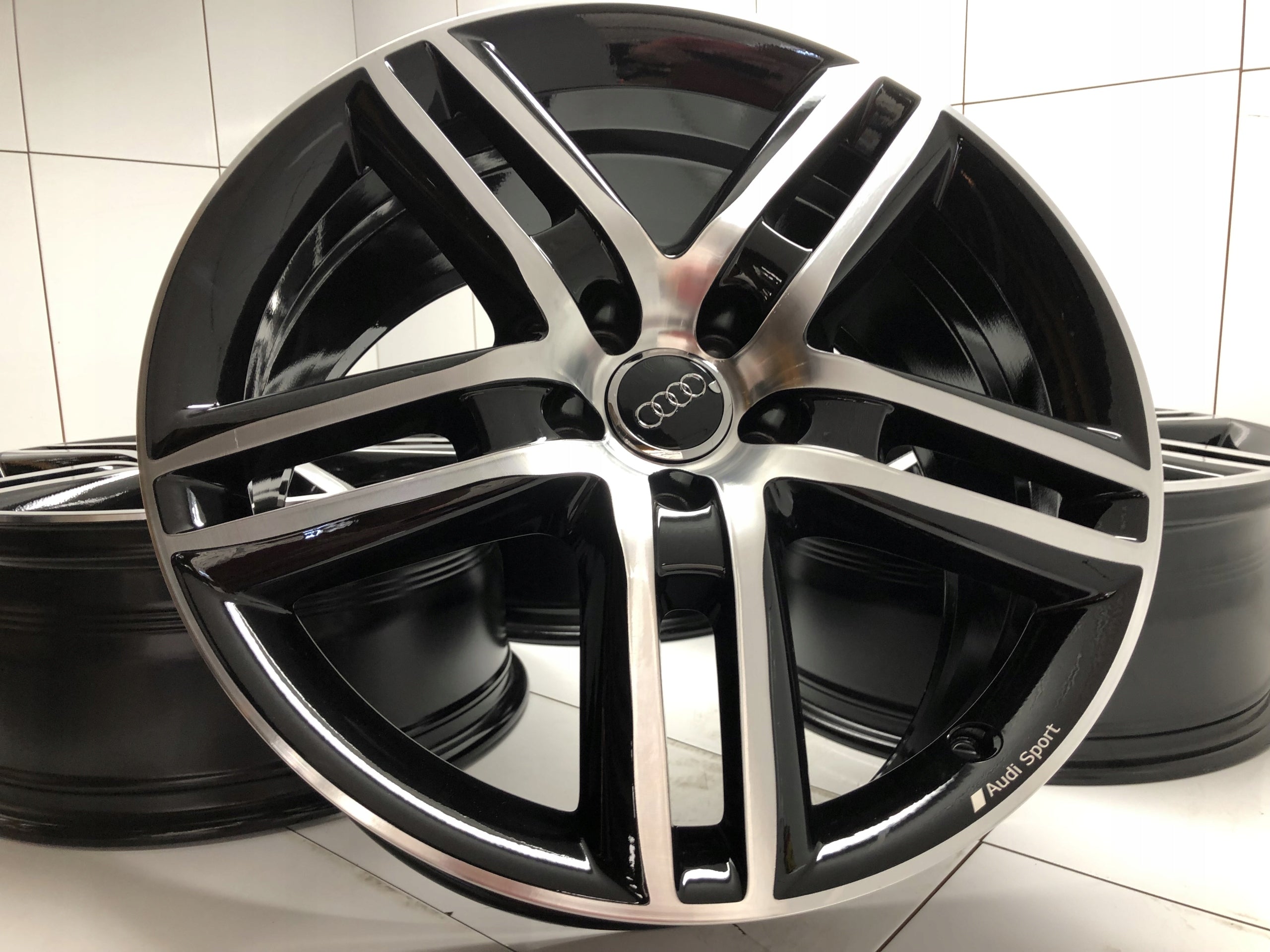 Alu Felge Audi A4 A6 Aluminum rim 19 Zoll 8.5J 5x112 45ET