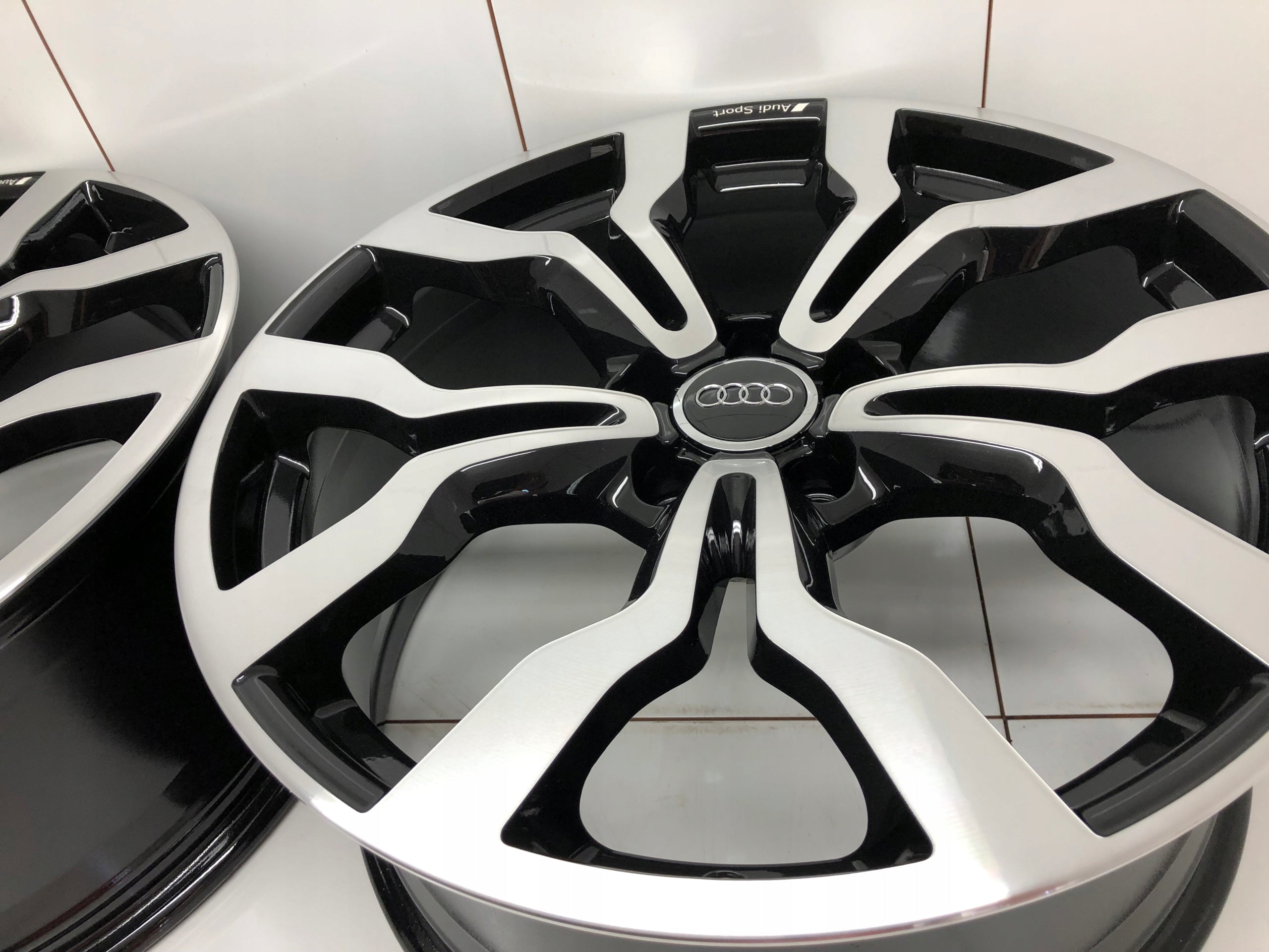 Alu Felge Audi A4 A6 Aluminum rim 19 Zoll 8.5J 5x112