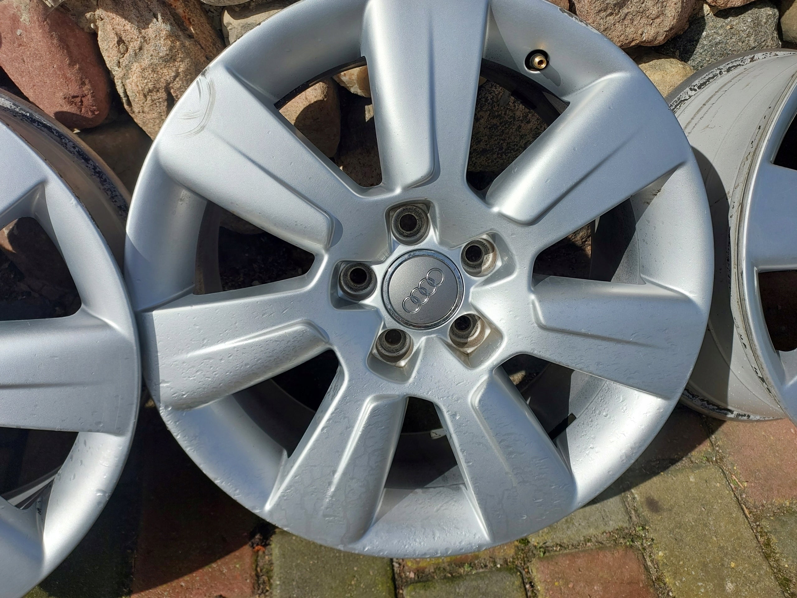 1x Alu Felge Audi A4 A6 Aluminum rim 17 Zoll 7.0J 5x112 4F0601025AS