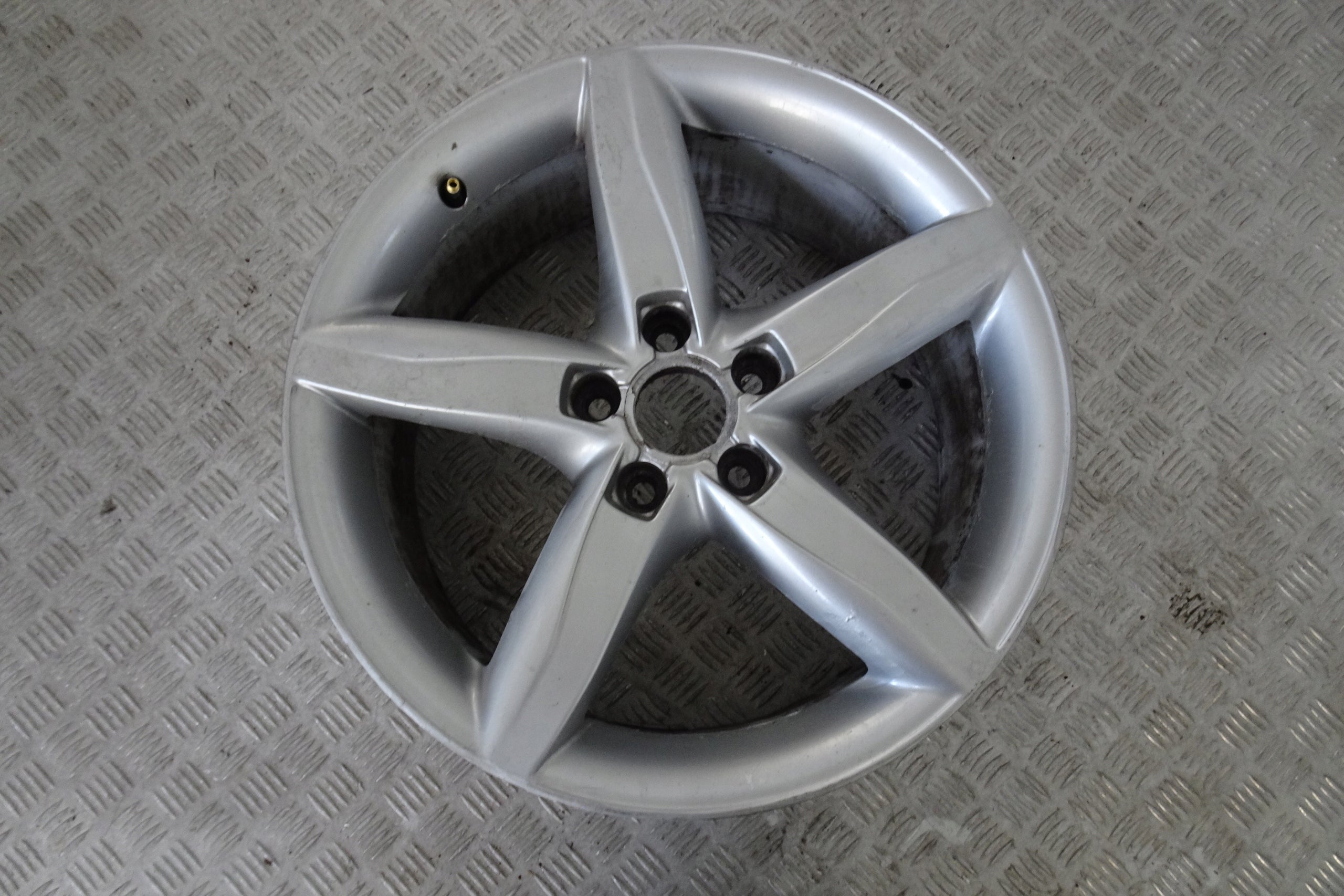 Alu Felge Audi S4 A4 Aluminum rim 18 Zoll 8.0J 5x112 47ET 8K0601025D