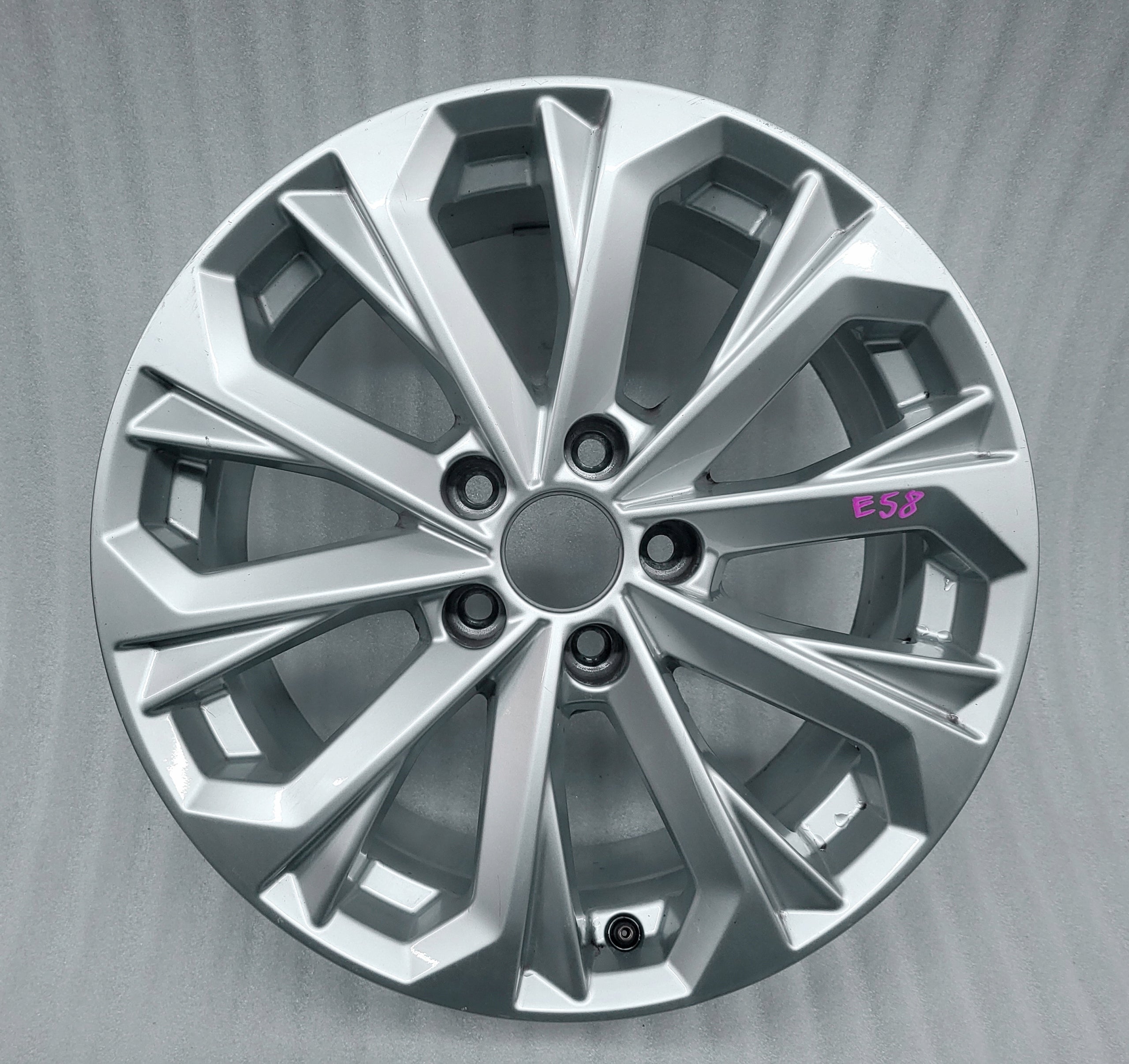  1x aluminum rim Audi A4 S4 aluminum rim 17 inch 7.5J 5x112 38ET 8W0601025L  product image