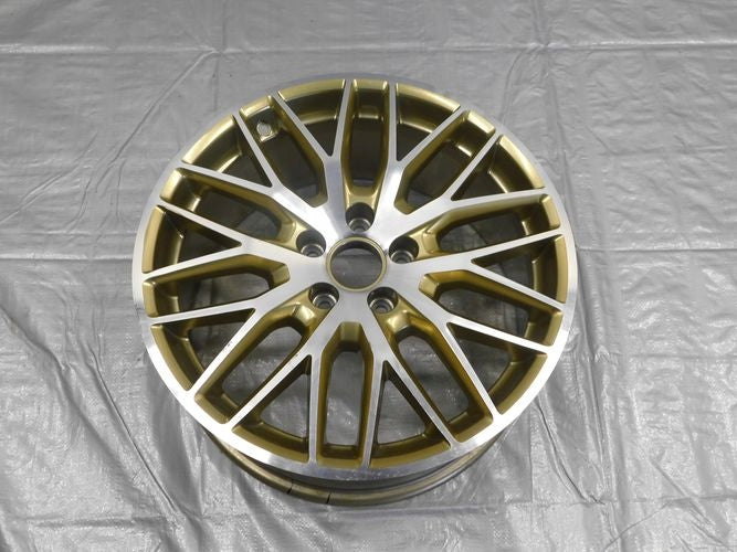  1x Alu Felge Audi A4 S4 Aluminum rim 18 Zoll 8.0J 5x112 47ET 8K0601025DA product image