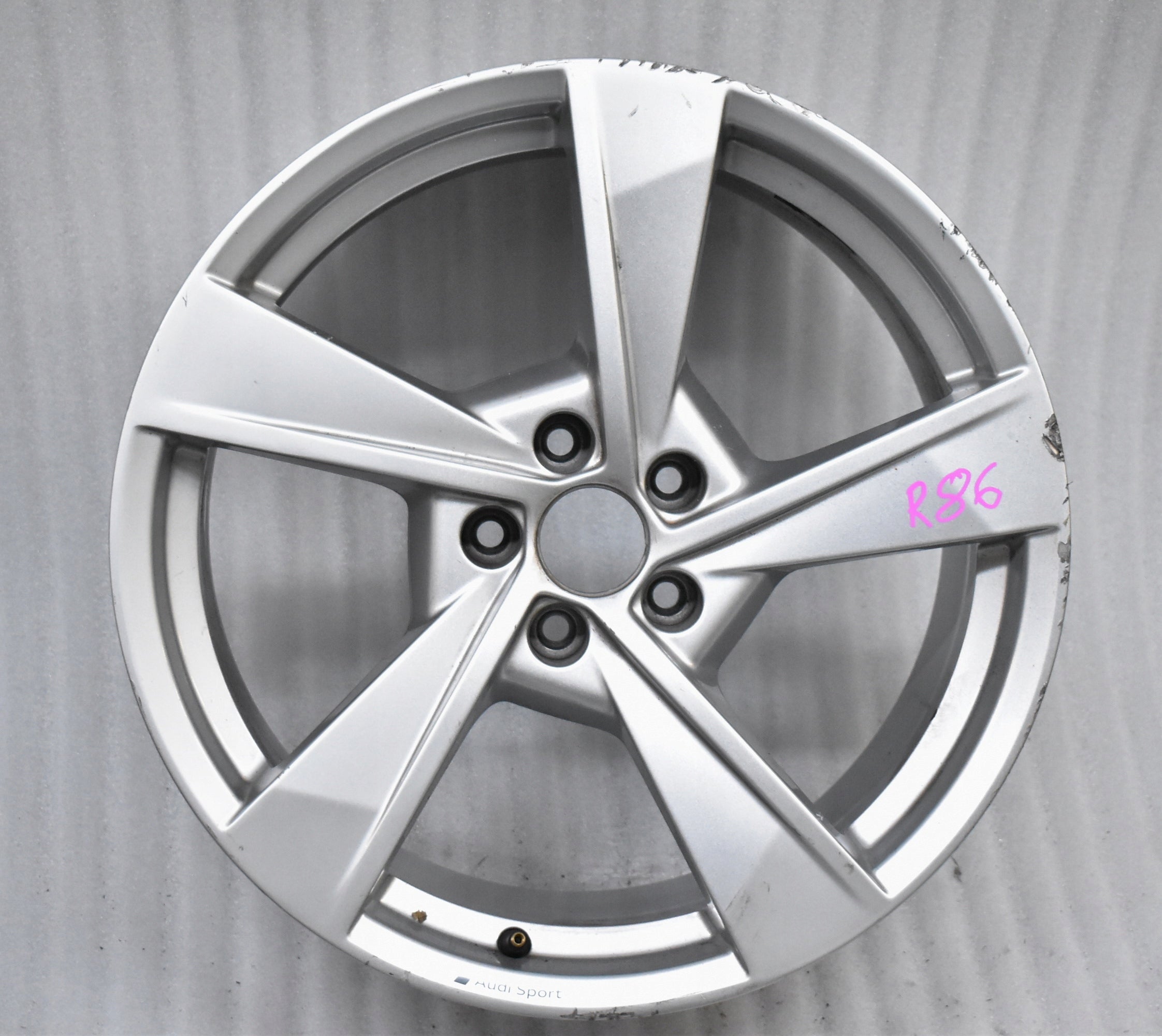  1x aluminum rim Audi A4 S4 aluminum rim 19 inch 8.5J 5x112 40ET 8W0601025ES  product image