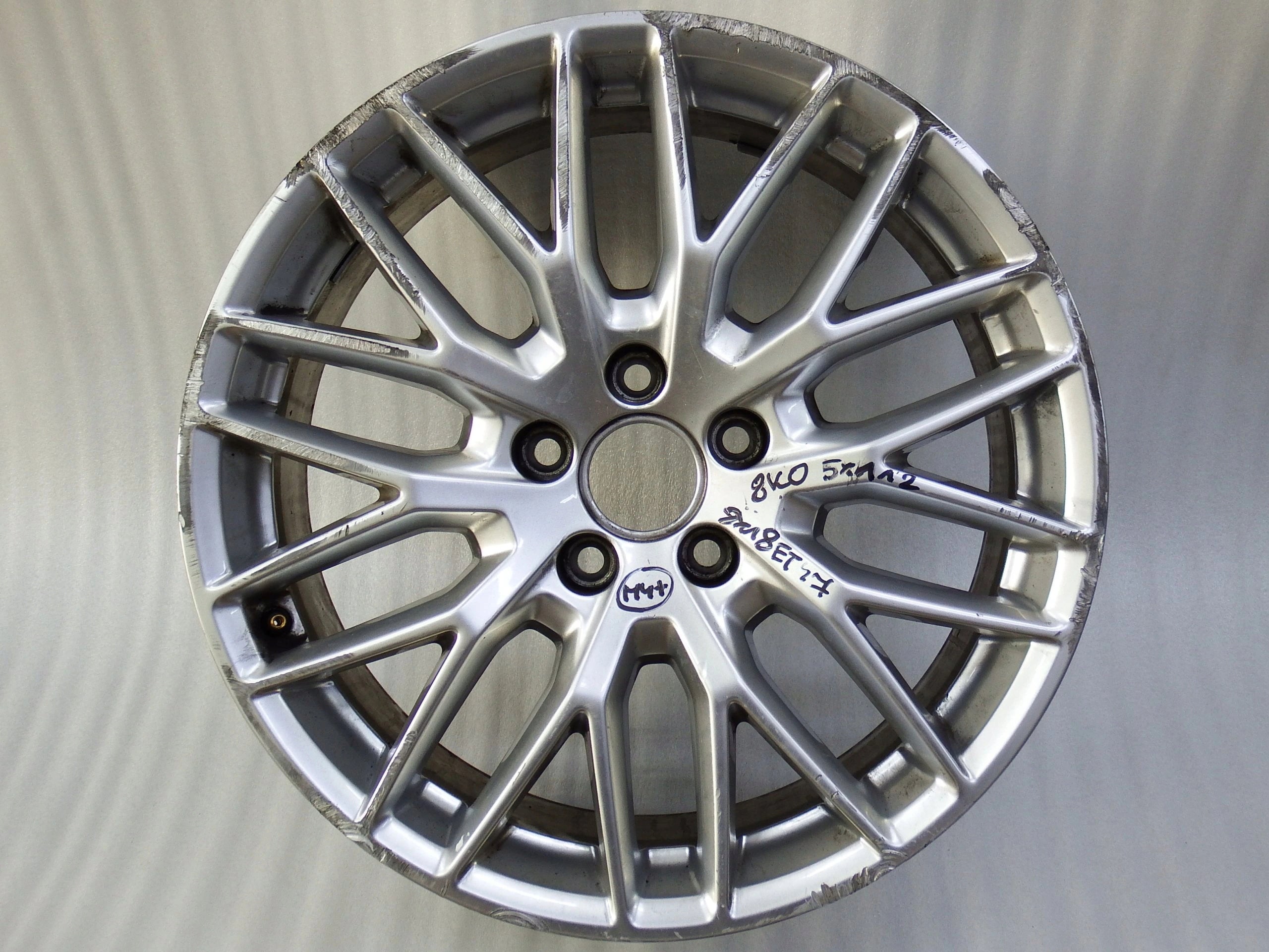  1x Alu Felge Audi A4 S4 Aluminum rim 18 Zoll 8.0J 5x112 47ET 8K0601025DA product image